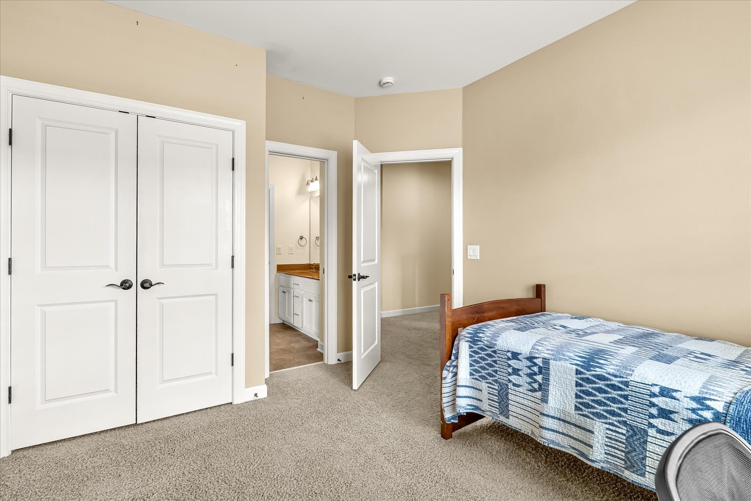 Another view bedroom 4