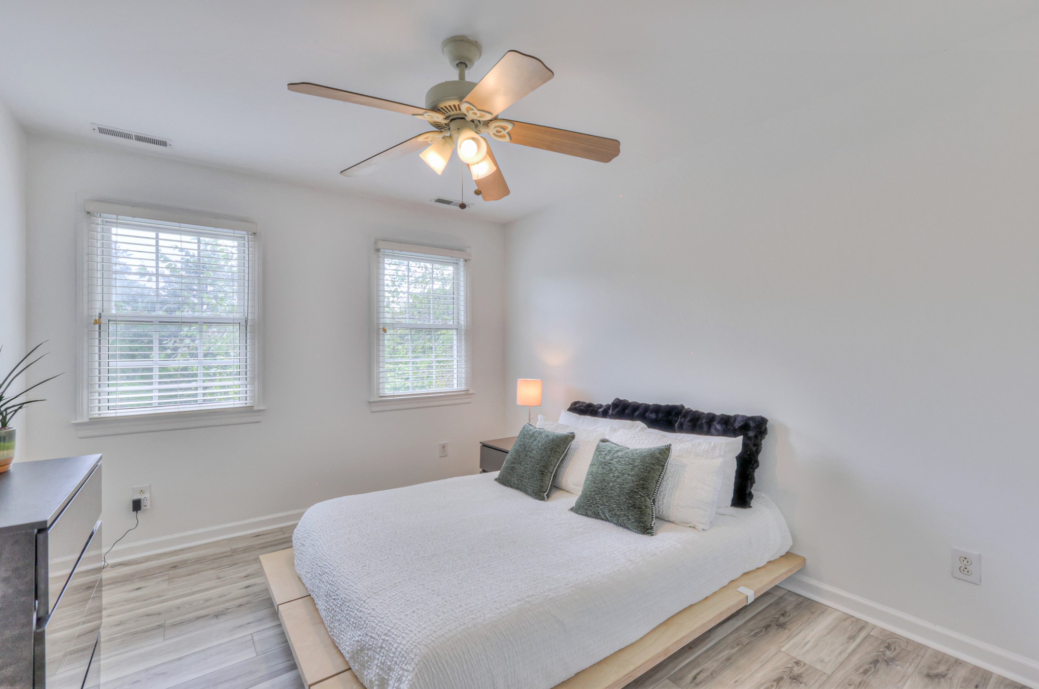 3rd bedroom upstairs