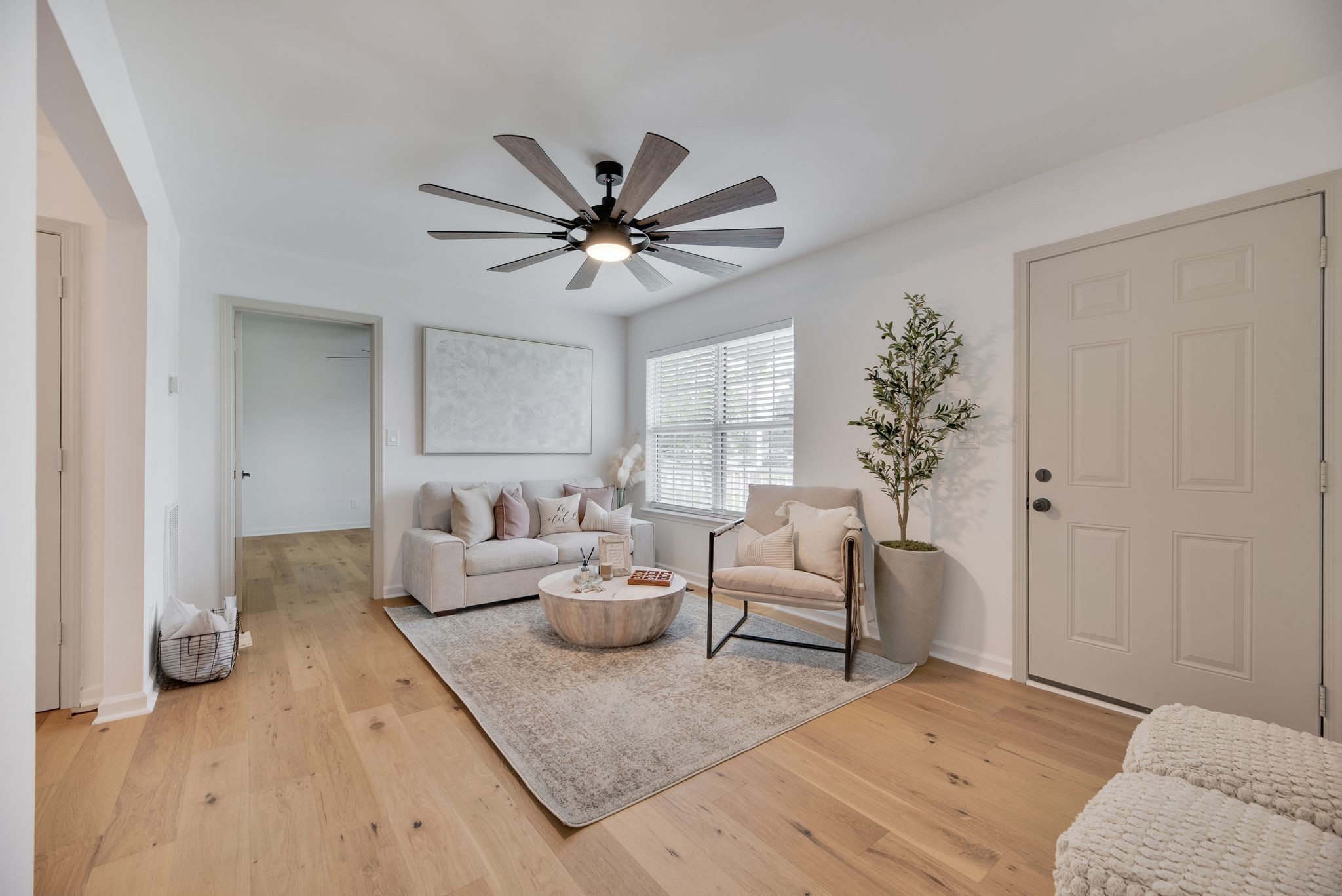 2504 Floyd Ave 810b7f46-21d0-498c-a36b-f47401ab19f9.jpeg