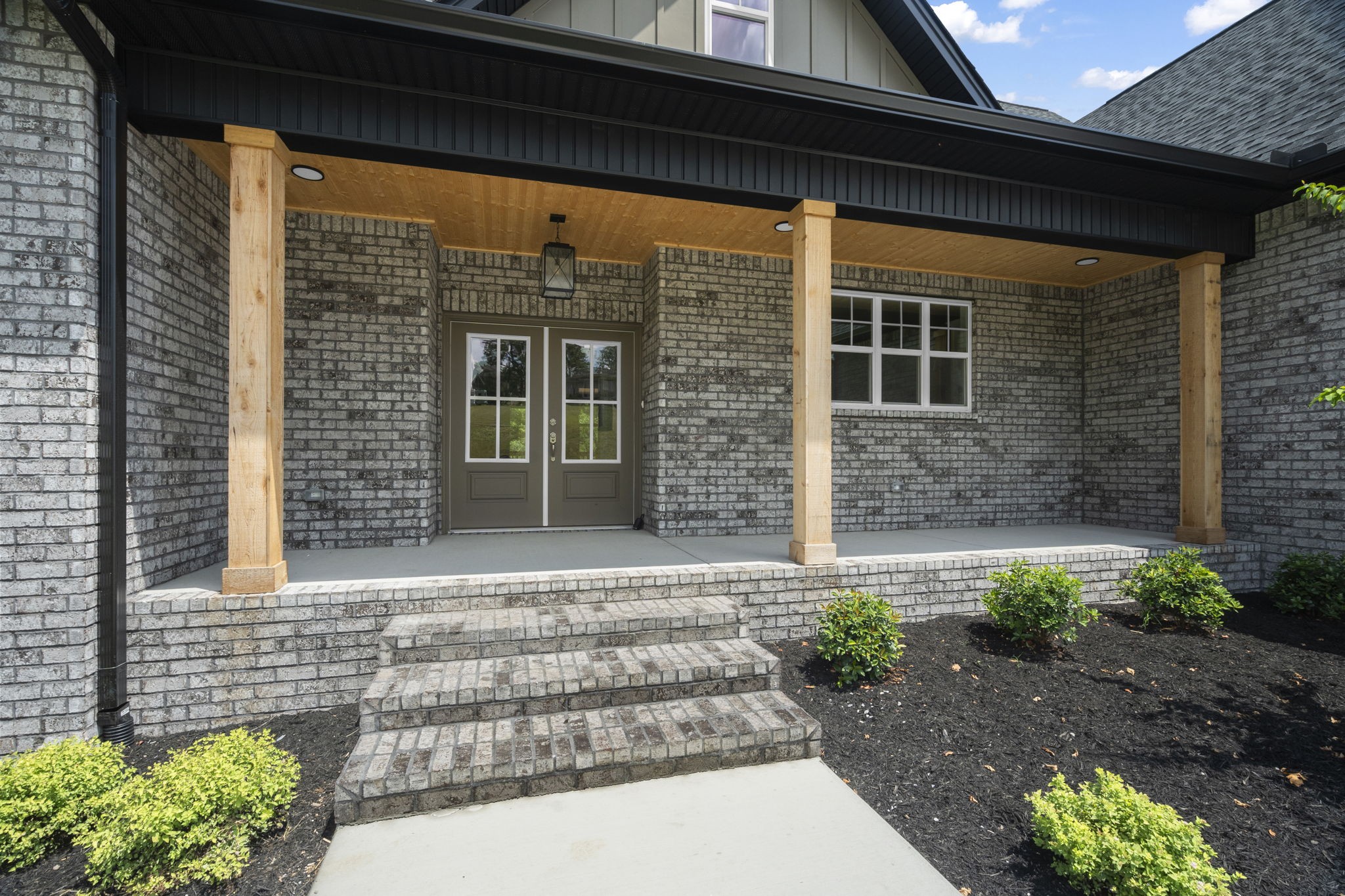 4062 Summit Dr, Greenbrier, TN 37073