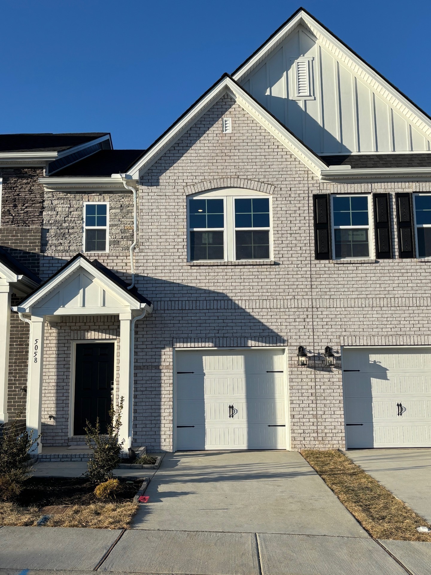 Welcome Home! Stock photo of a similar Vanderbilt Floorplan