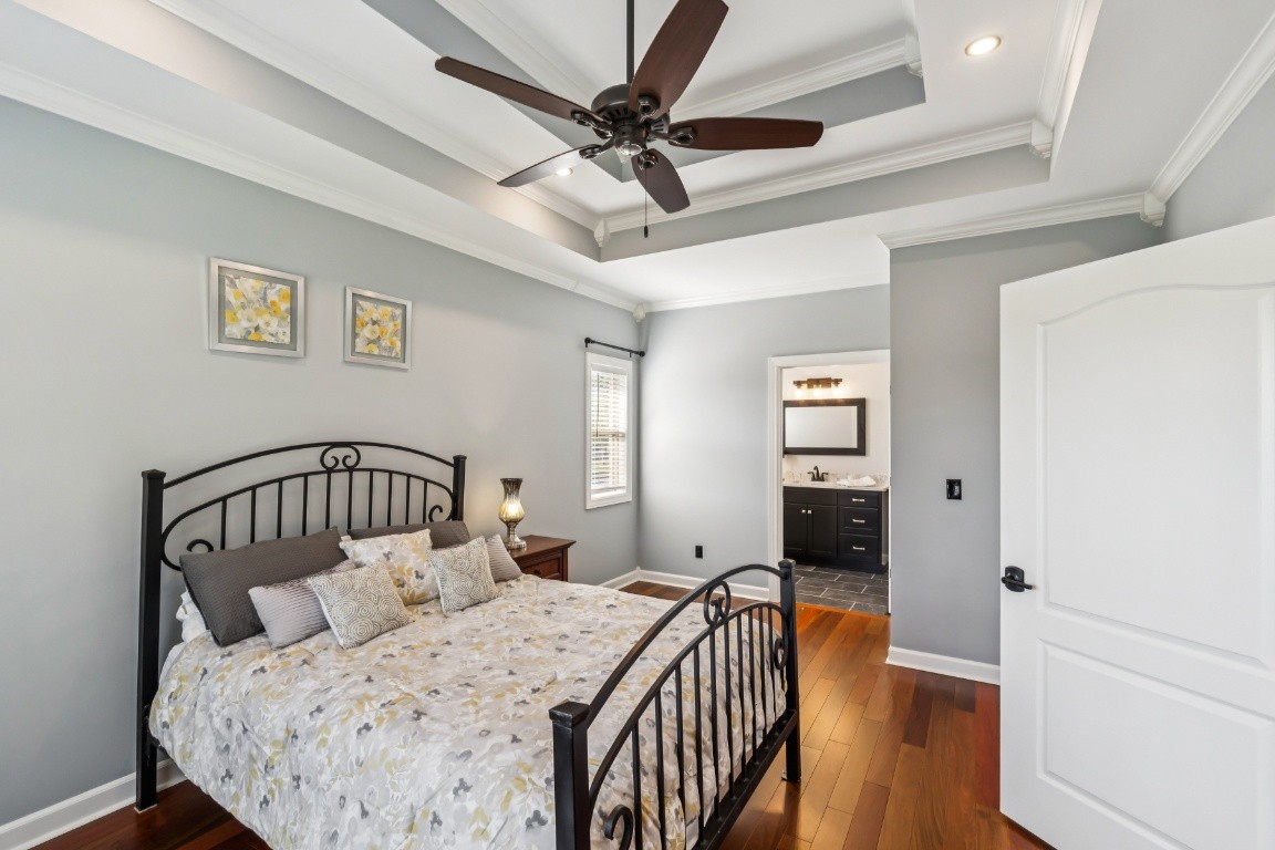 2nd Master on Main Double Tray Ceiling