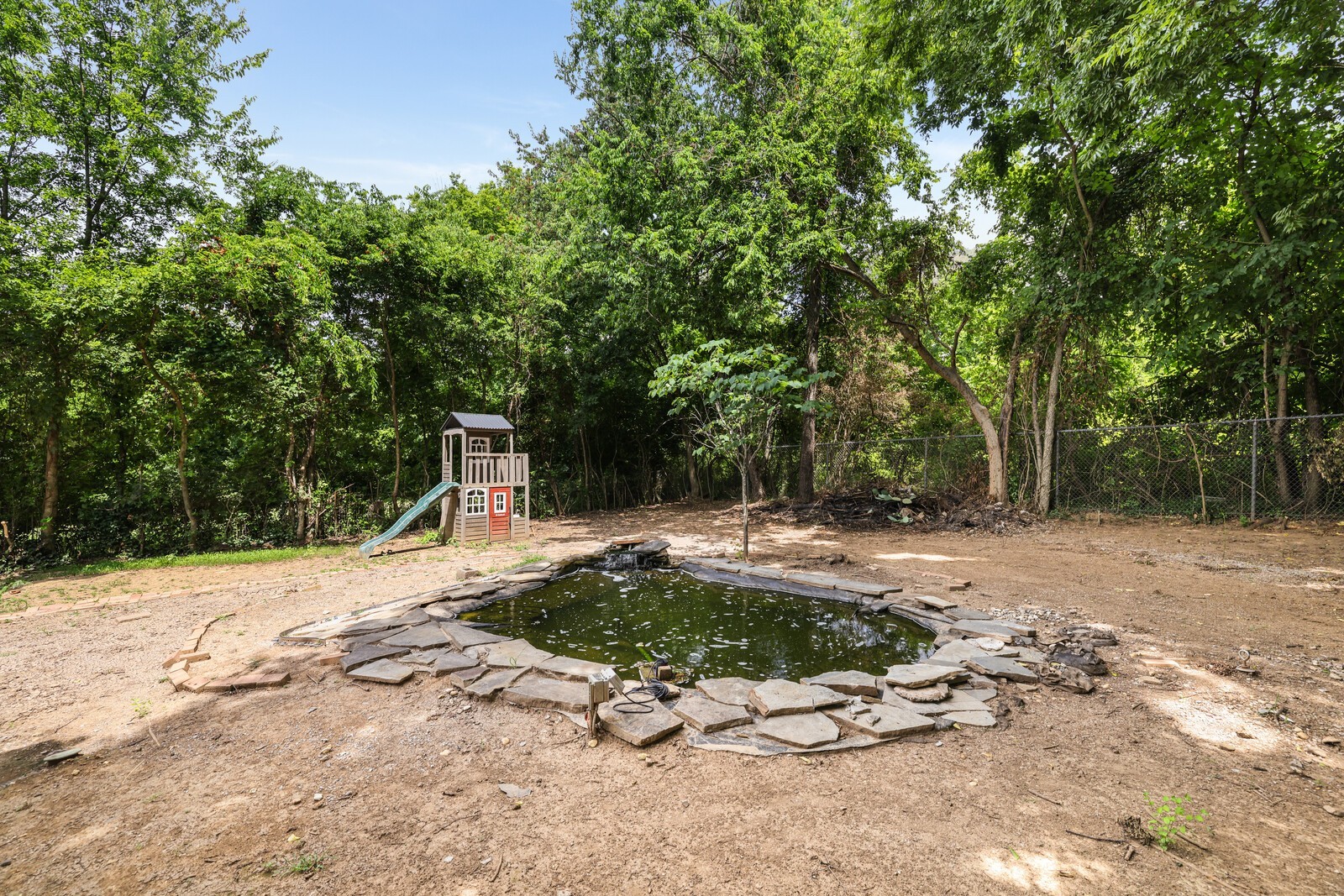 Enjoy a scenic water feature with pump, filter and electric