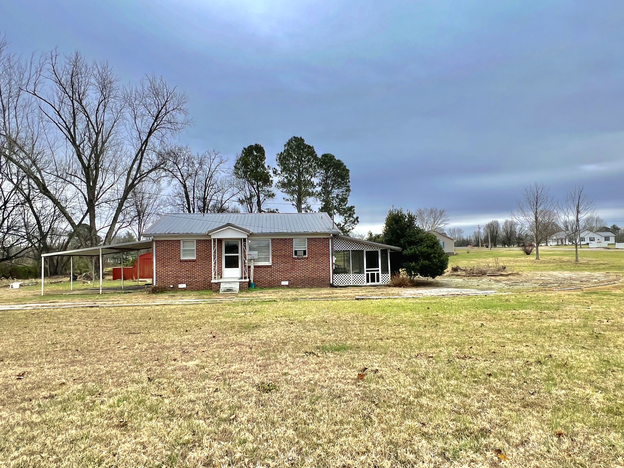 9199 Highway 20 , Summertown, TN 38483