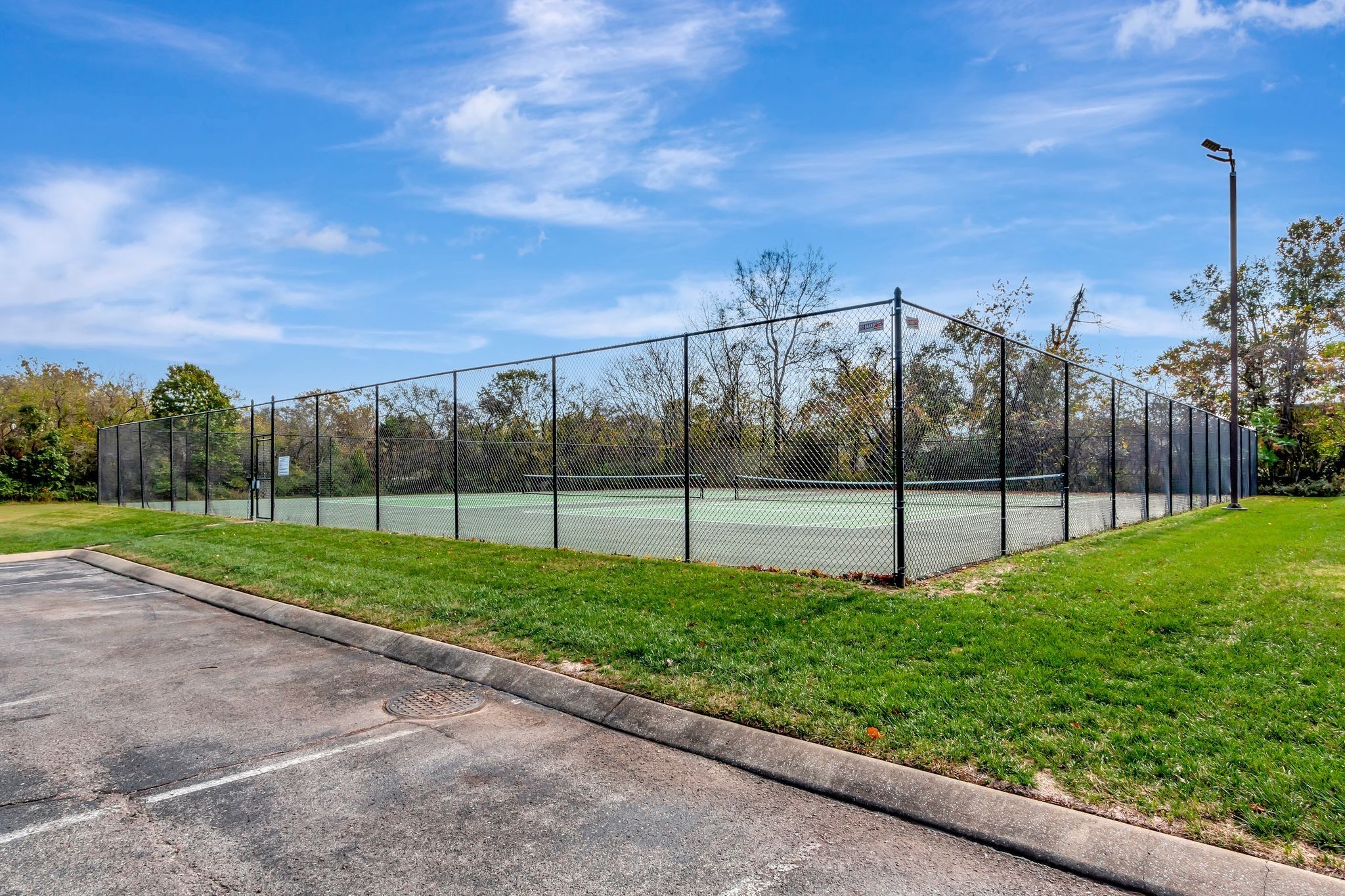 403 Newport Meadows Cir, Thompsons Station, TN 37179