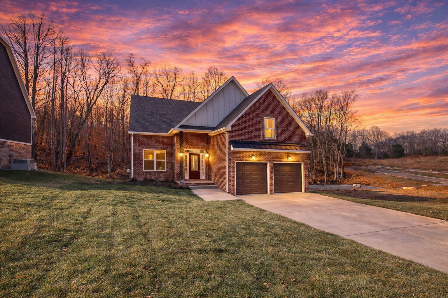 1208 Rooster Ridge Rd, Pleasant View, TN 37146