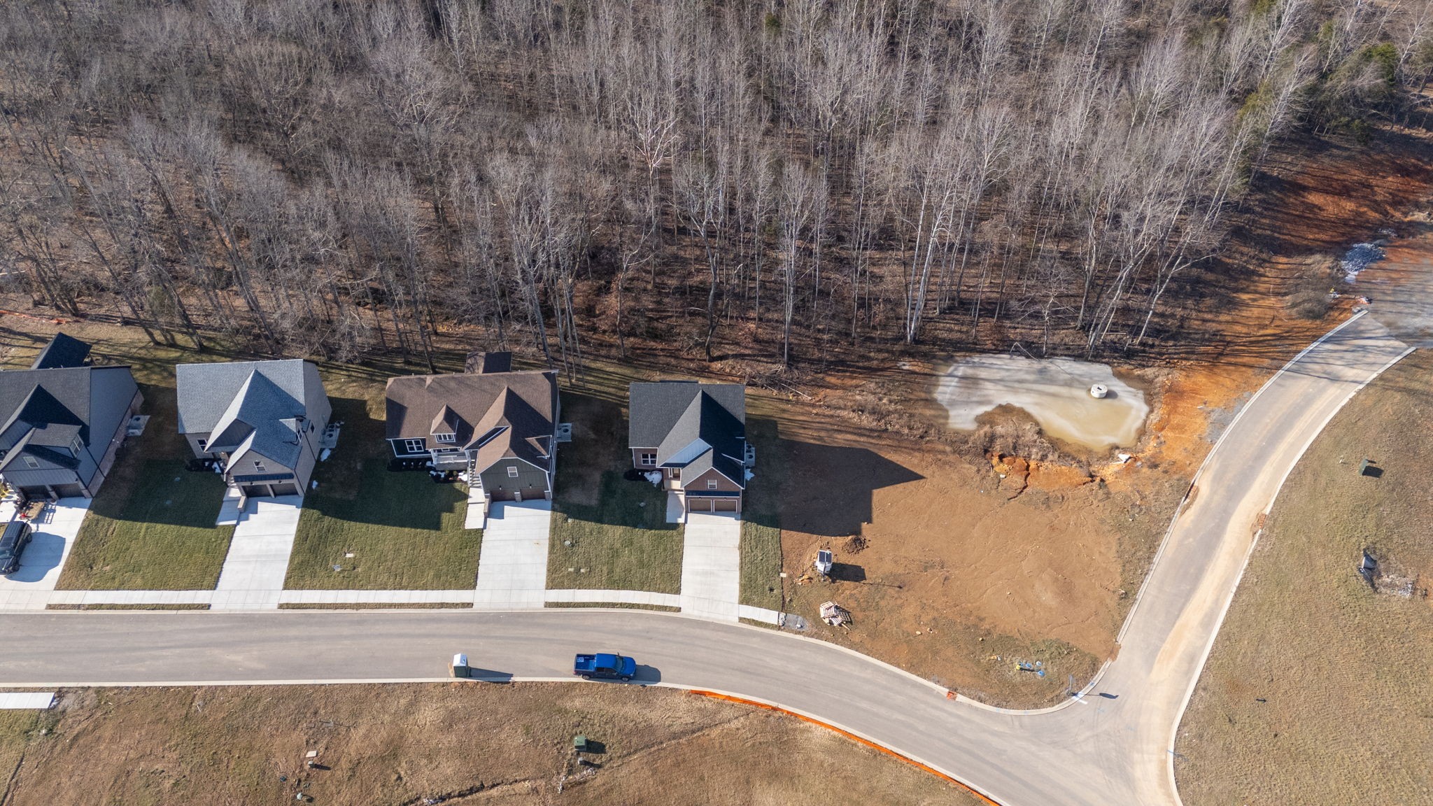 1208 Rooster Ridge Rd, Pleasant View, TN 37146