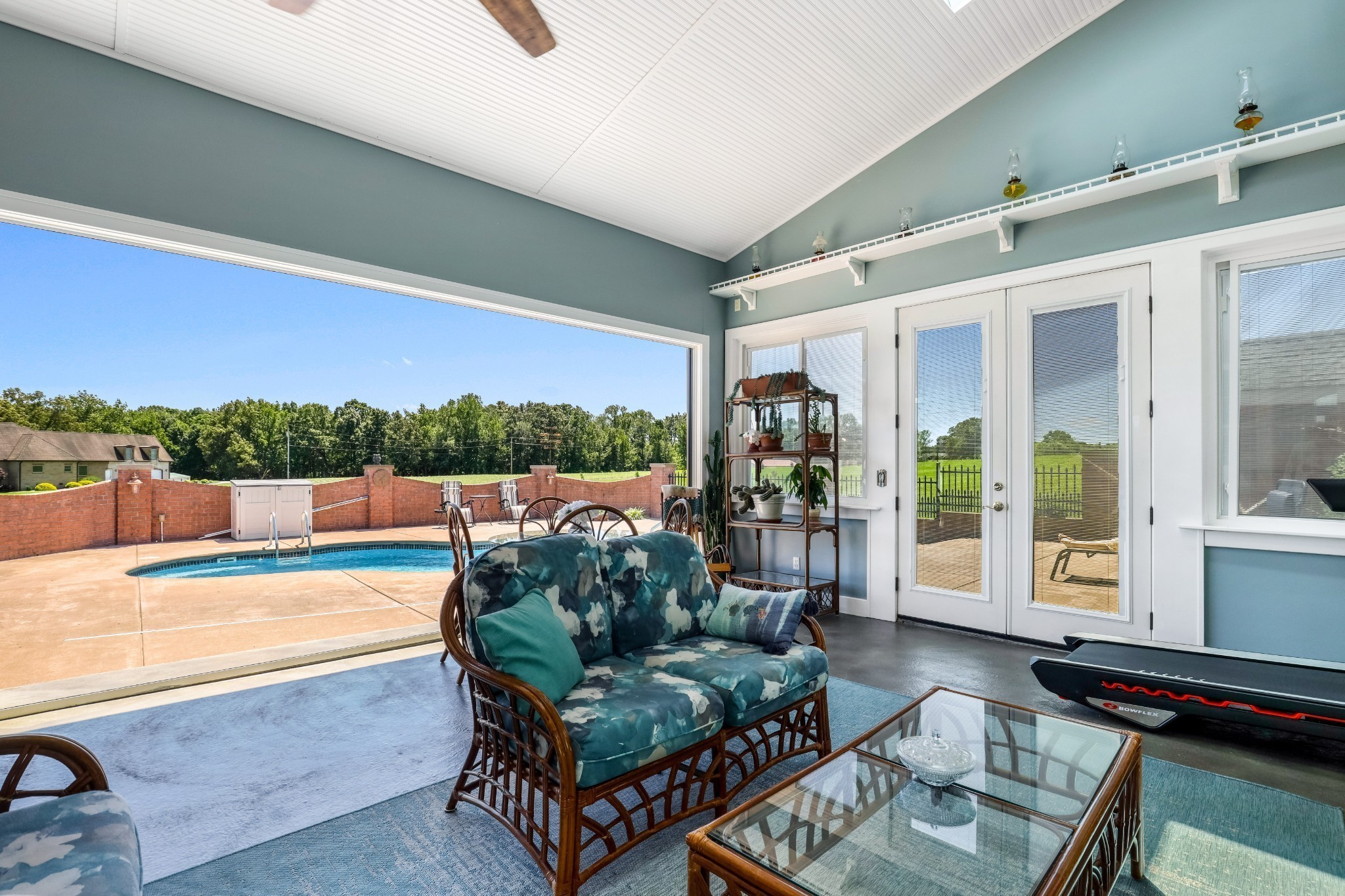 4984 Somerville Rd, Cross Plains, TN 37049