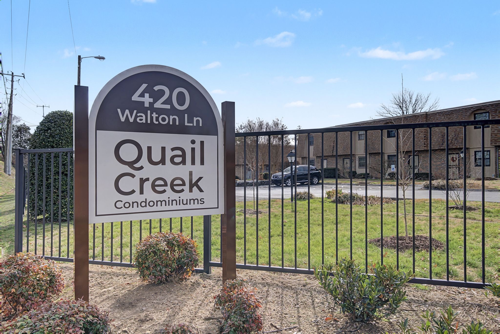 420 Walton Ln #J47, Madison, TN 37115