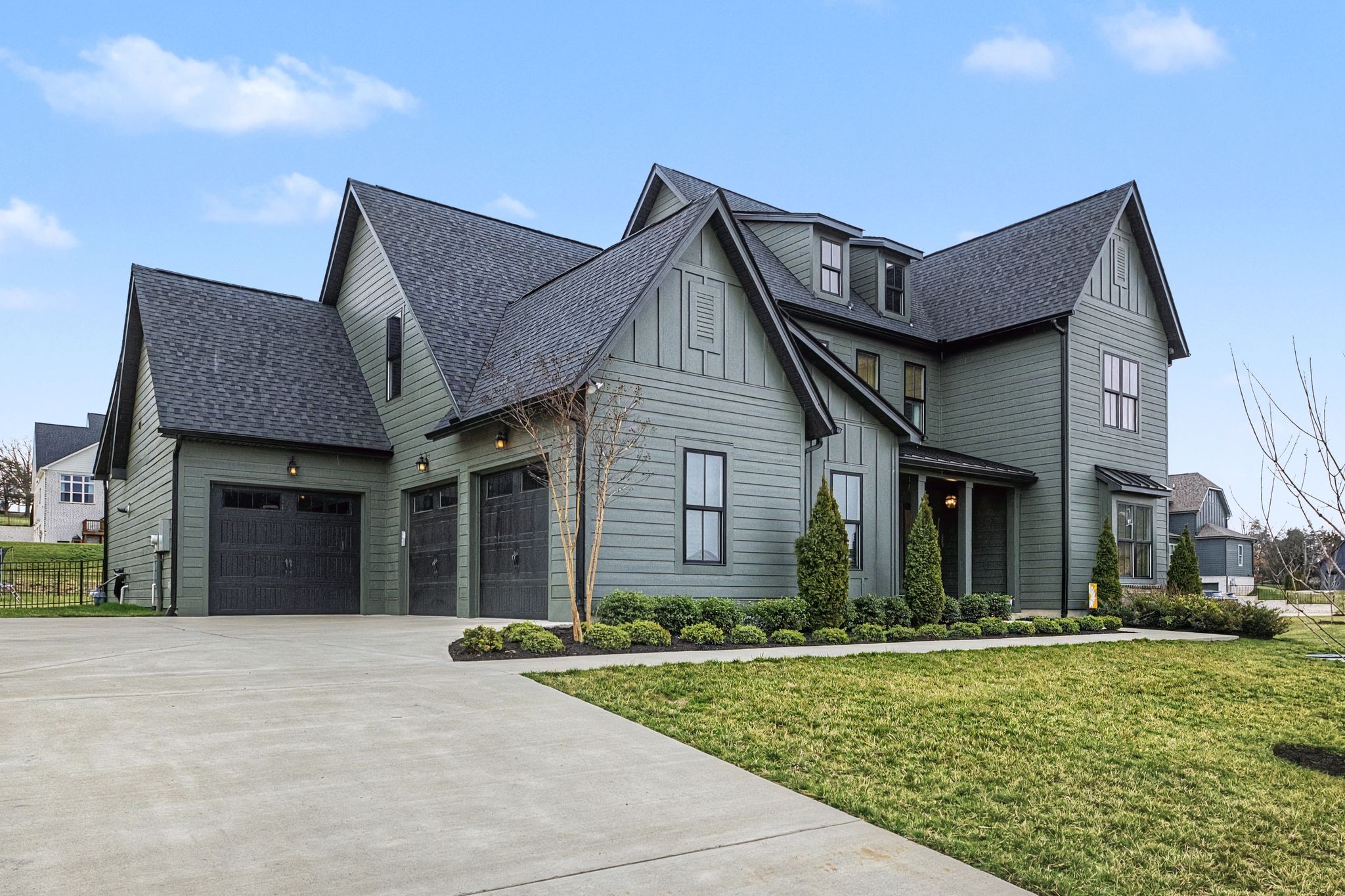 7204 Ellaby Ct, College Grove, TN 37046