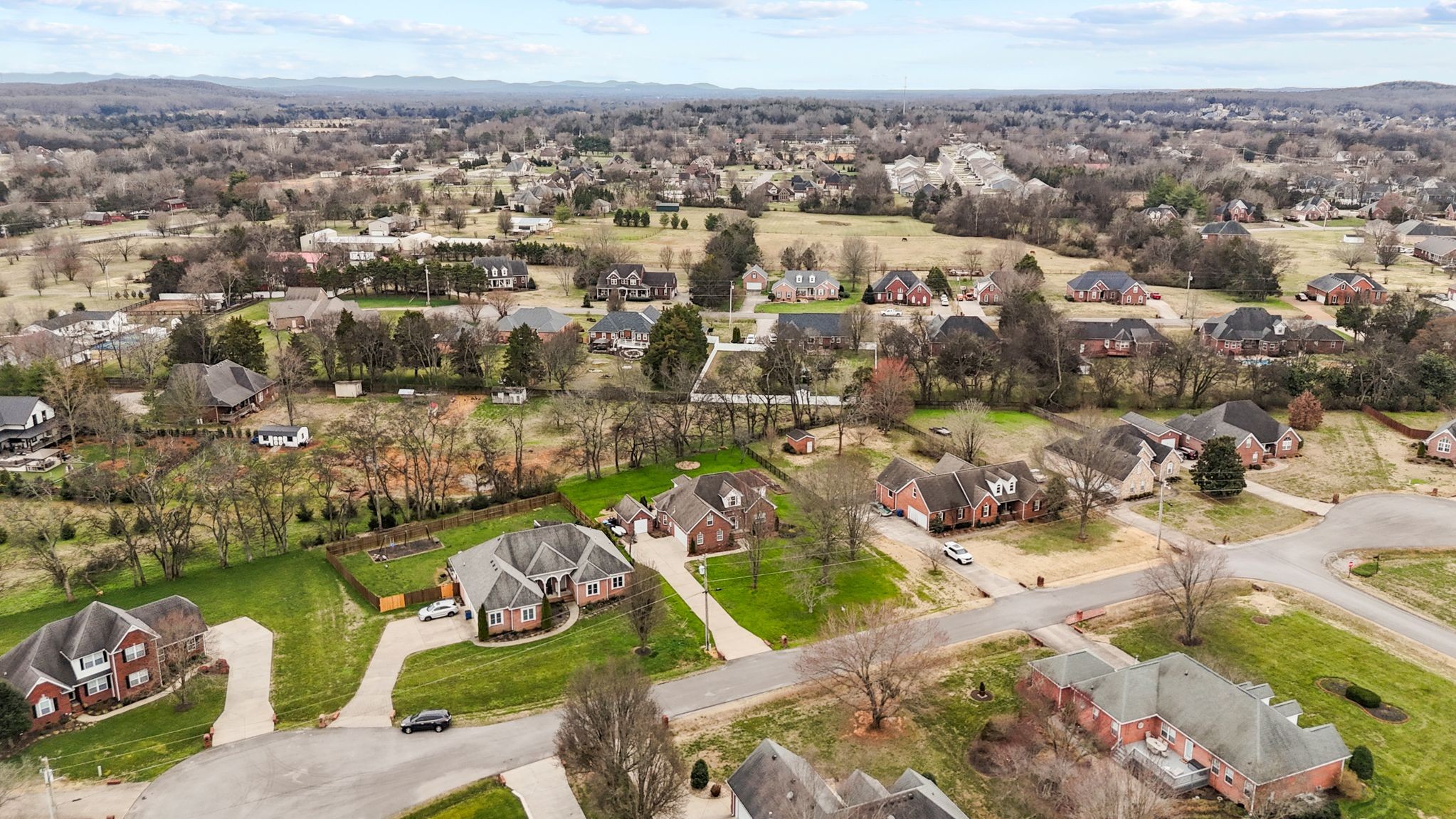 208 Oscar Ct, Murfreesboro, TN 37128