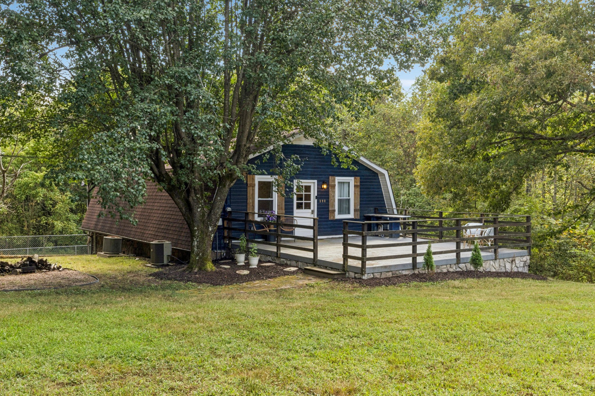 398 Frontier Ln, Ashland City, TN 37015
