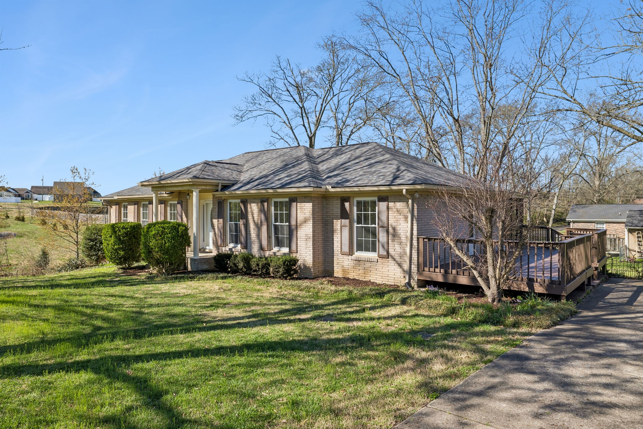 1013 Britton Ave, Gallatin, TN 37066