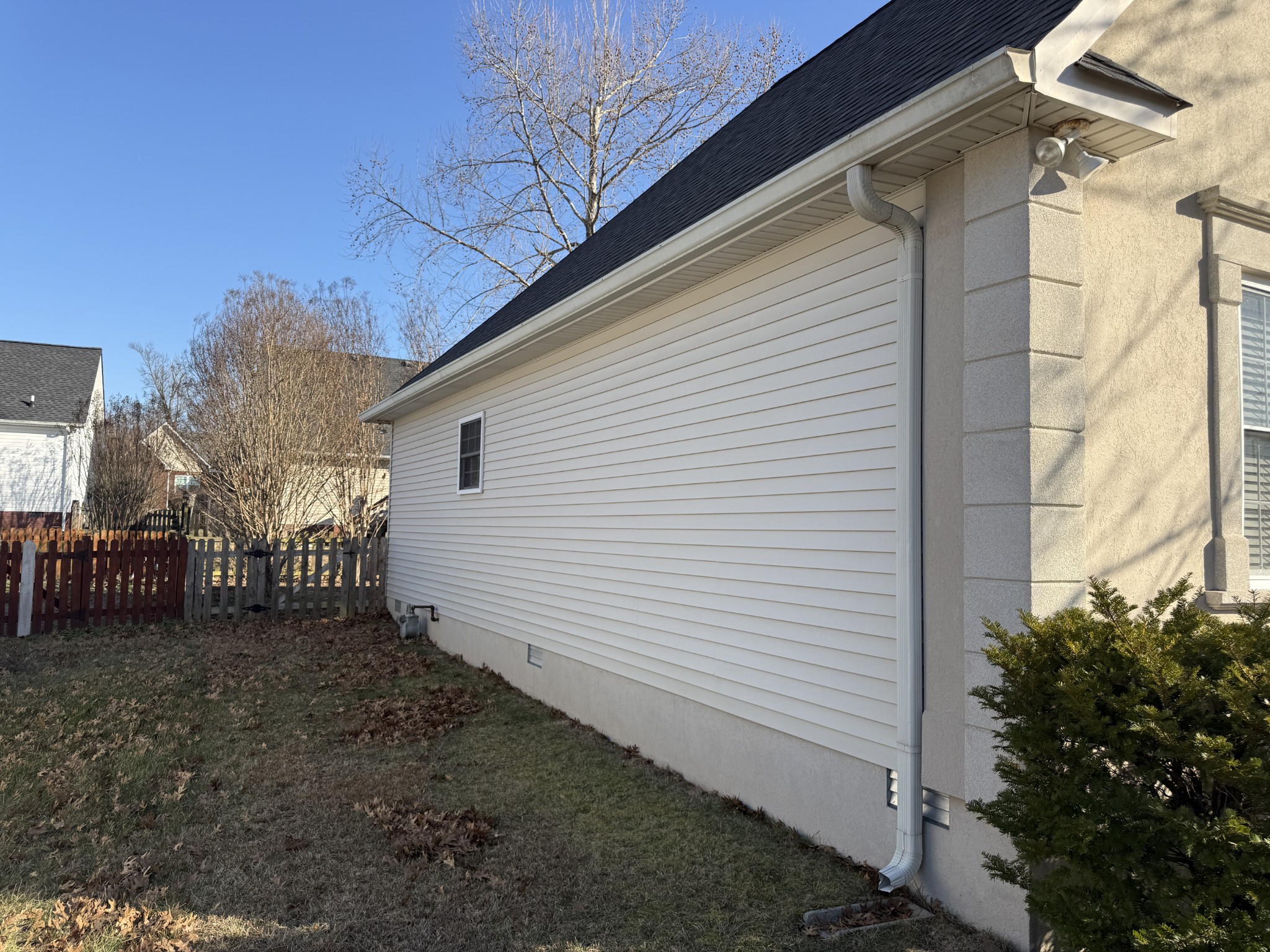 128 Fieldstone Ln, Springfield, TN 37172