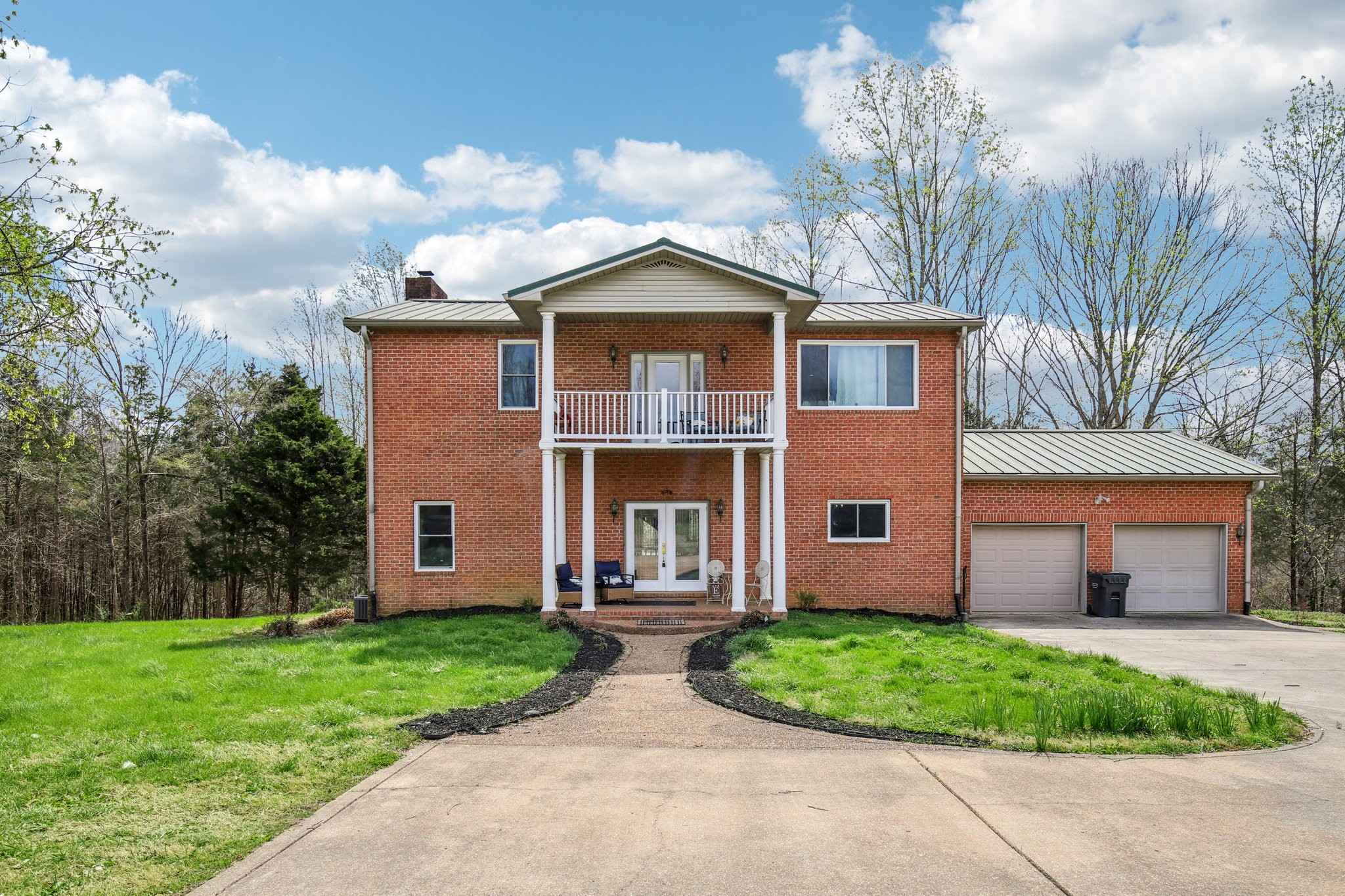 150 J W Thompson Rd, Westmoreland, TN 37186