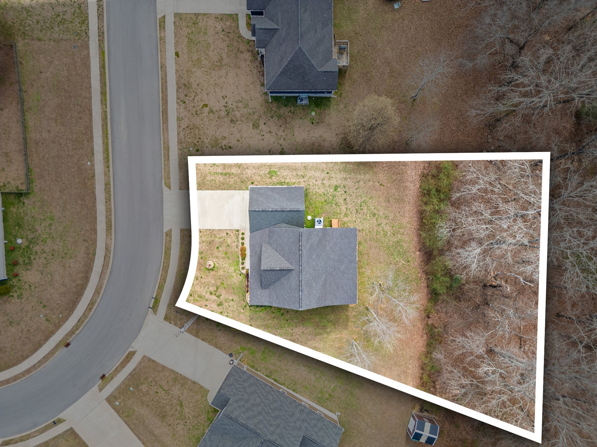 283 Diane Loop, White Bluff, TN 37187