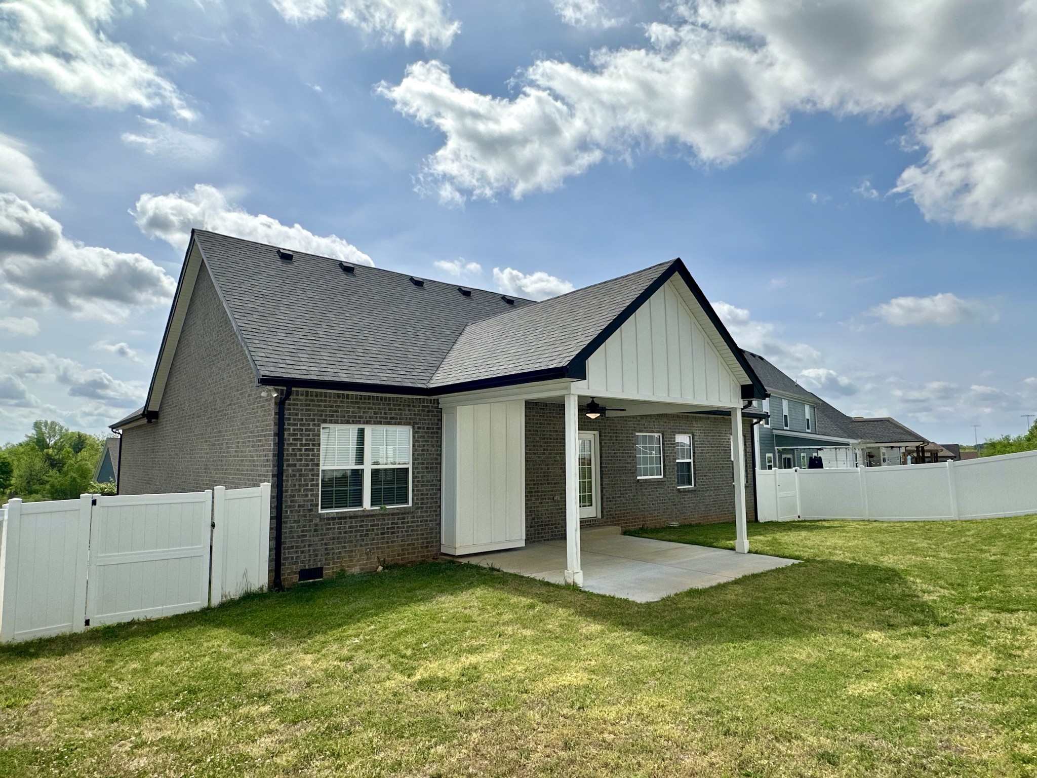 7246 Winding Way, Pleasant View, TN 37146