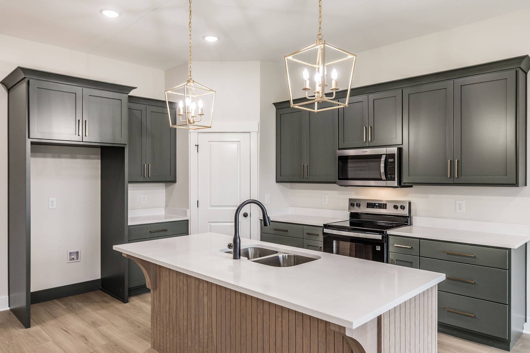 2045 Jersey Dr, Greenbrier, TN 37073
