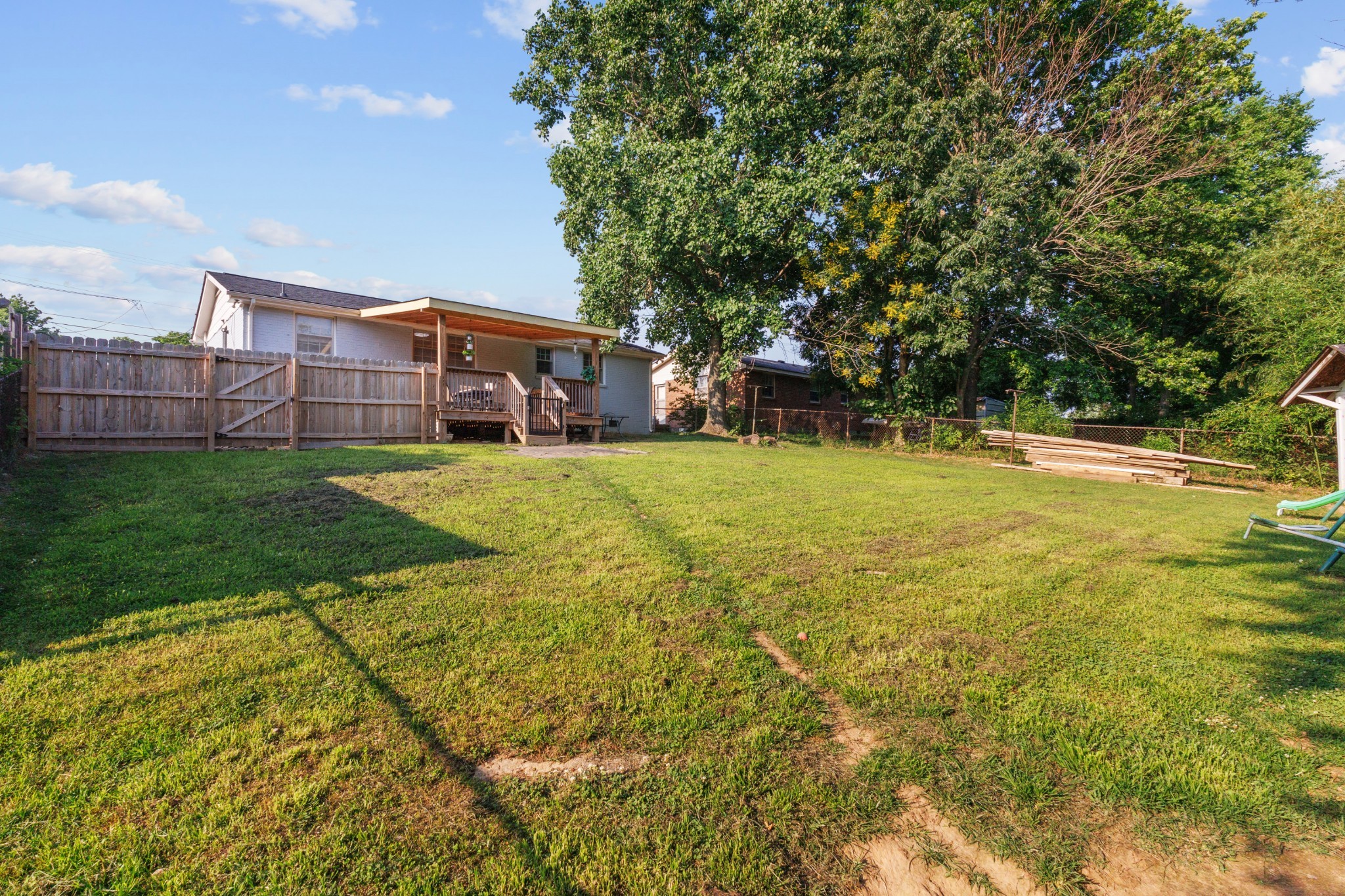 528 Singer Dr, Madison, TN 37115