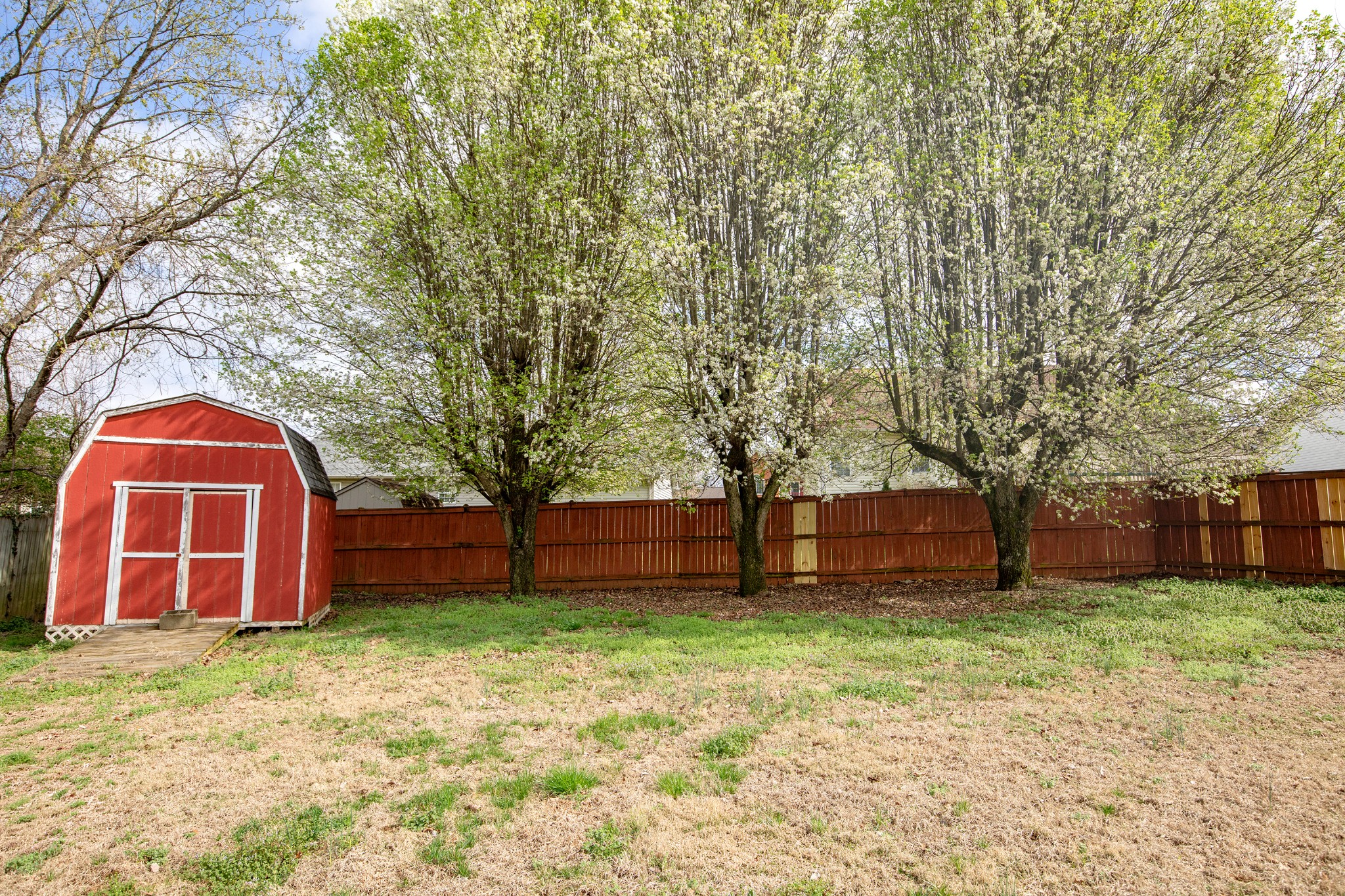 1032 Donoho Dr, Old Hickory, TN 37138