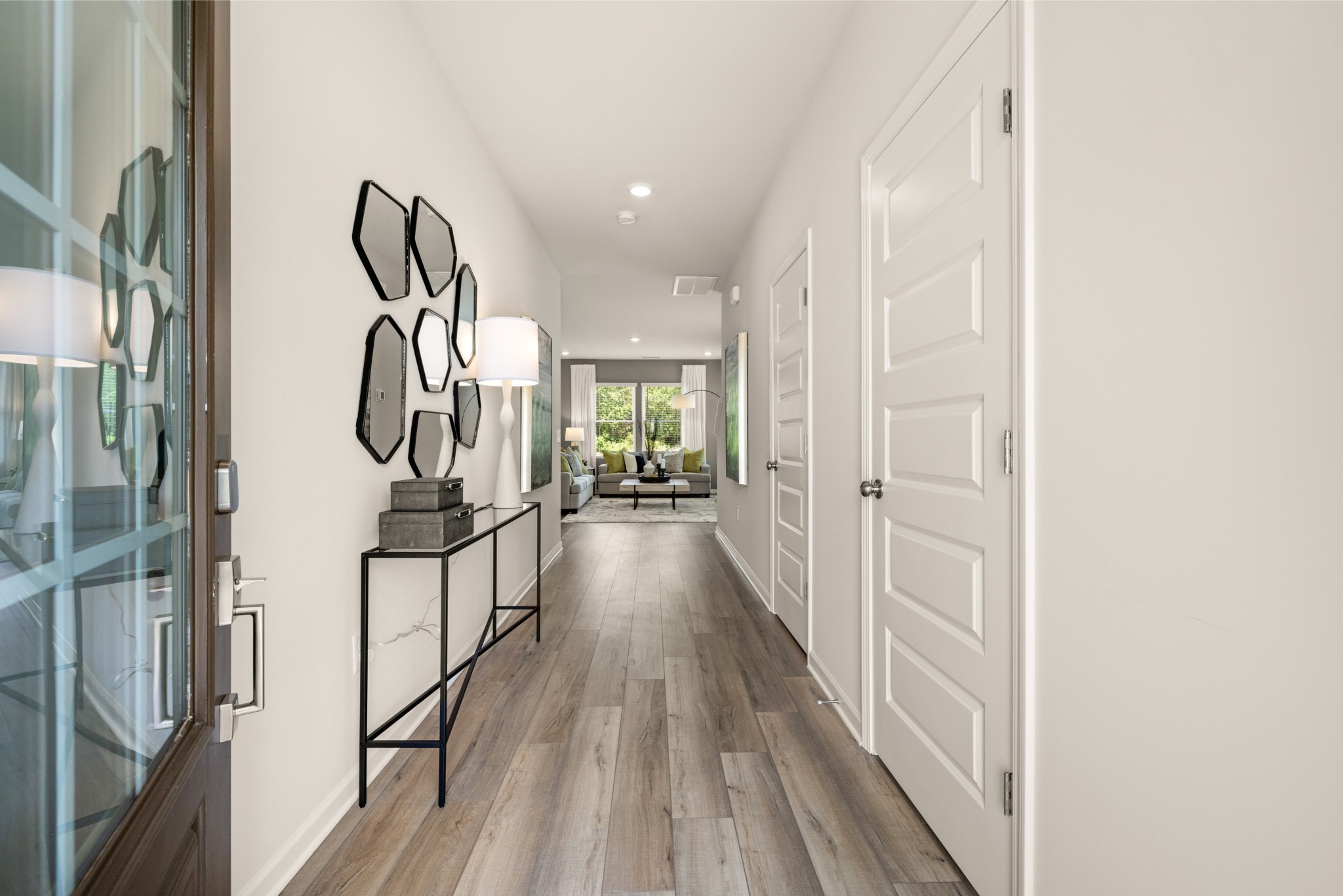 572 Emerson Ln, Westmoreland, TN 37186