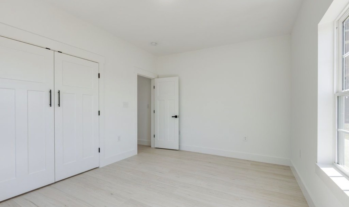 2404 Summer Oaks Cir, Summertown, TN 38483