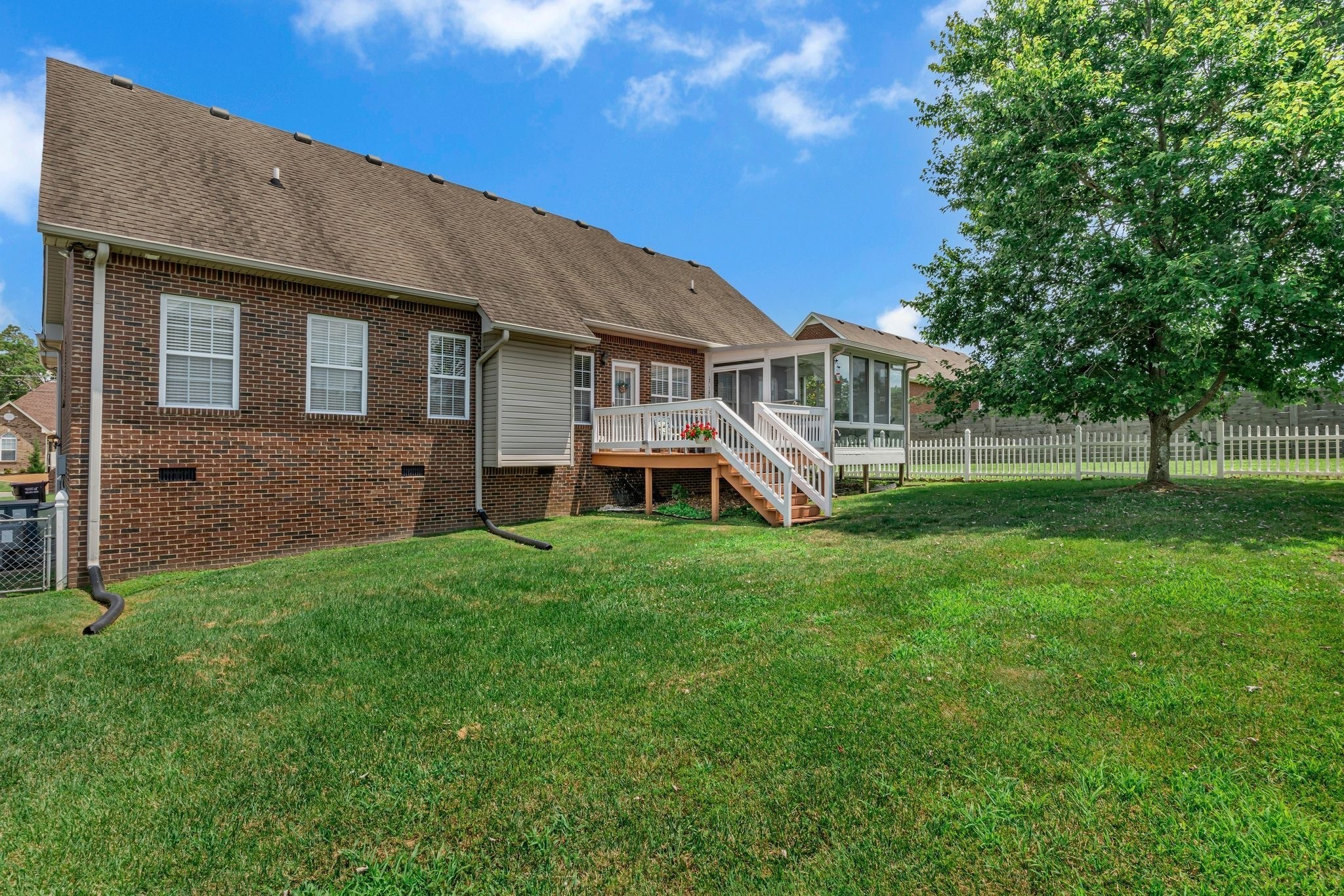 1008 Graceland Way, Greenbrier, TN 37073