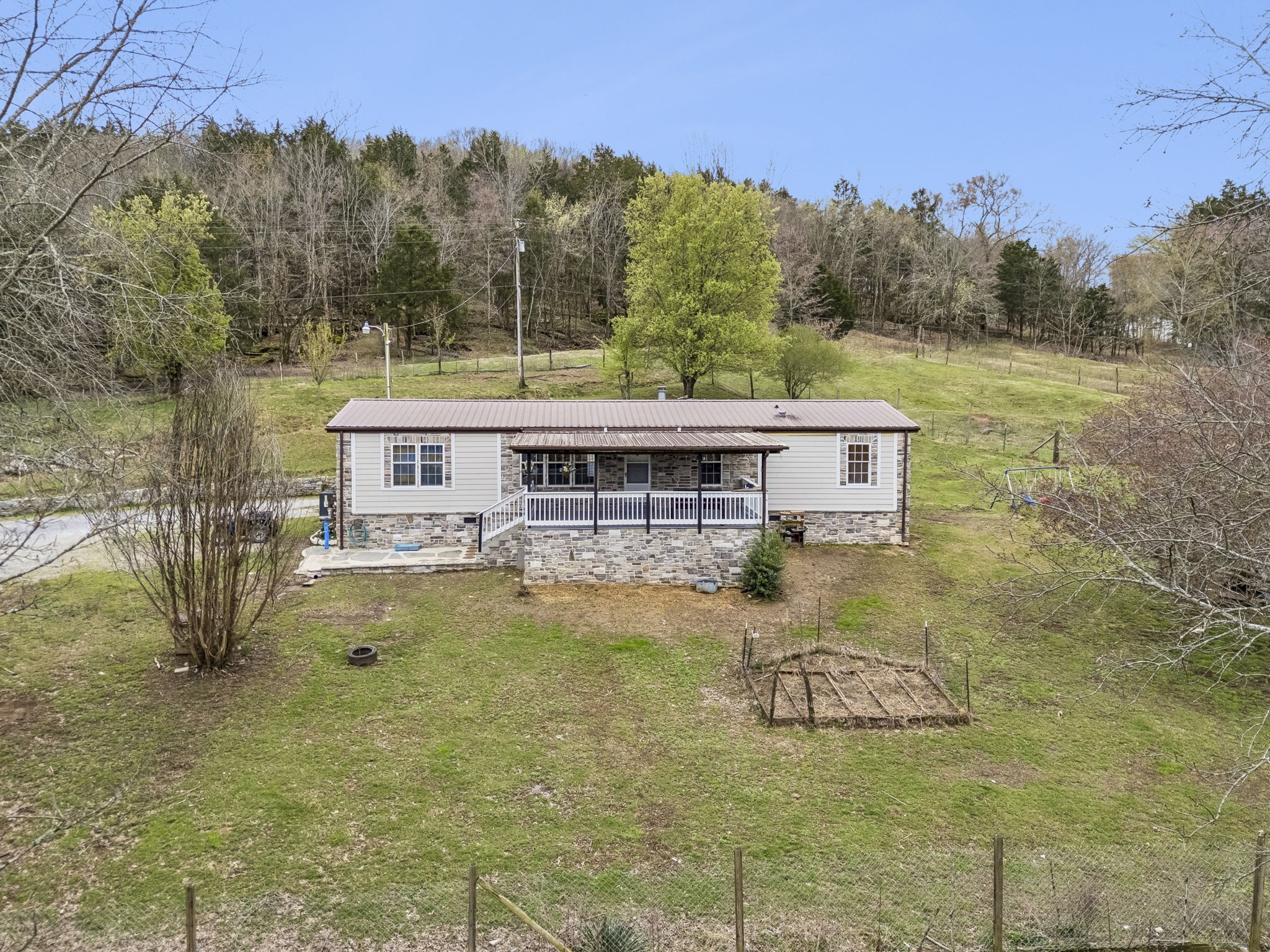 47 Riddleton Cir, Riddleton, TN 37151