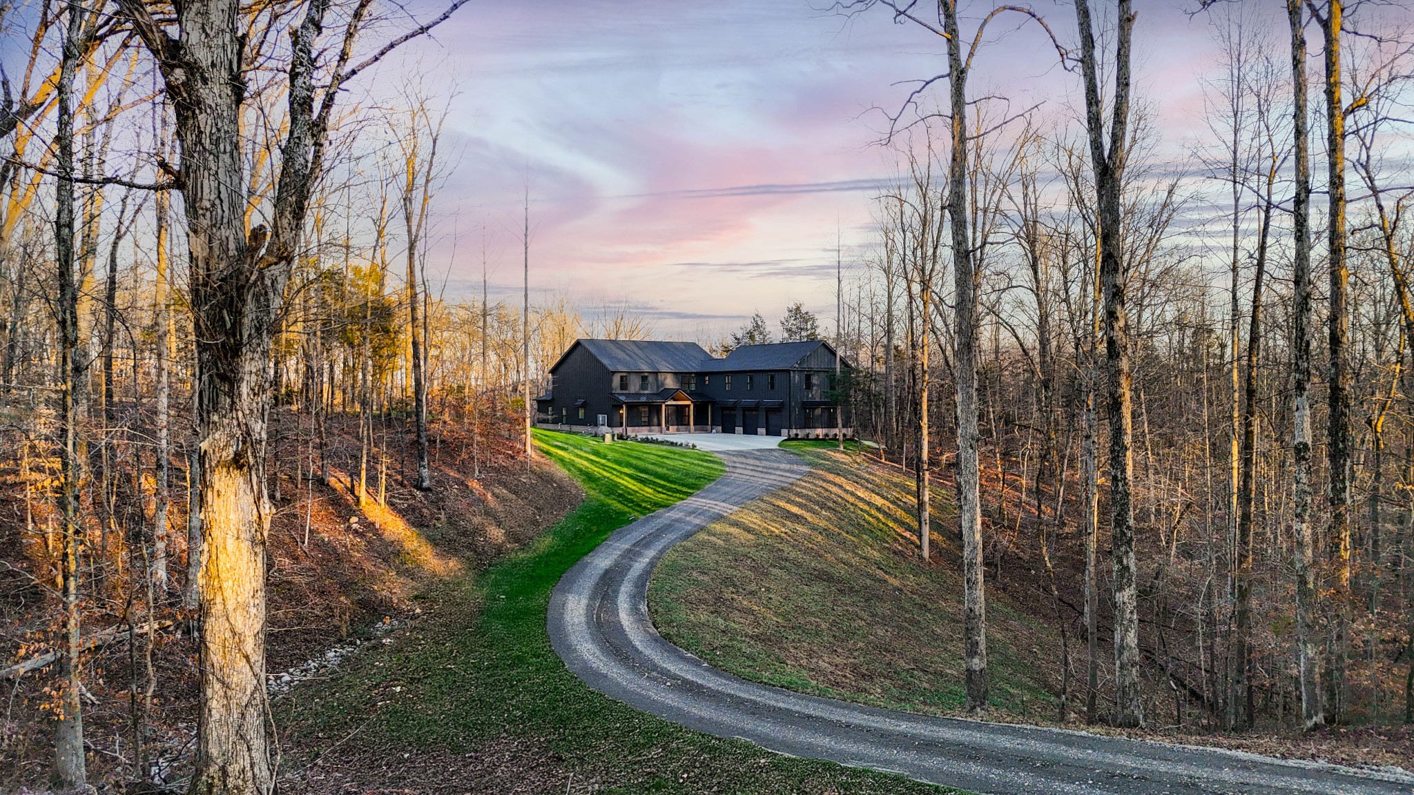 7771 Barnhill Rd, Primm Springs, TN 38476