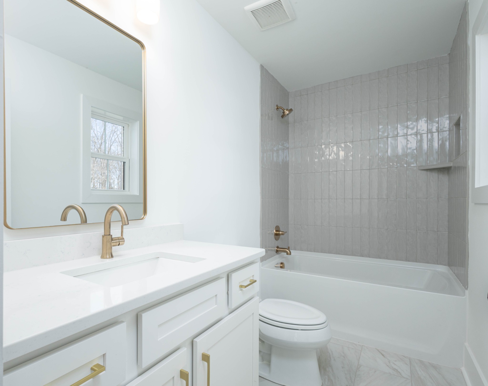 7771 Barnhill Rd, Primm Springs, TN 38476