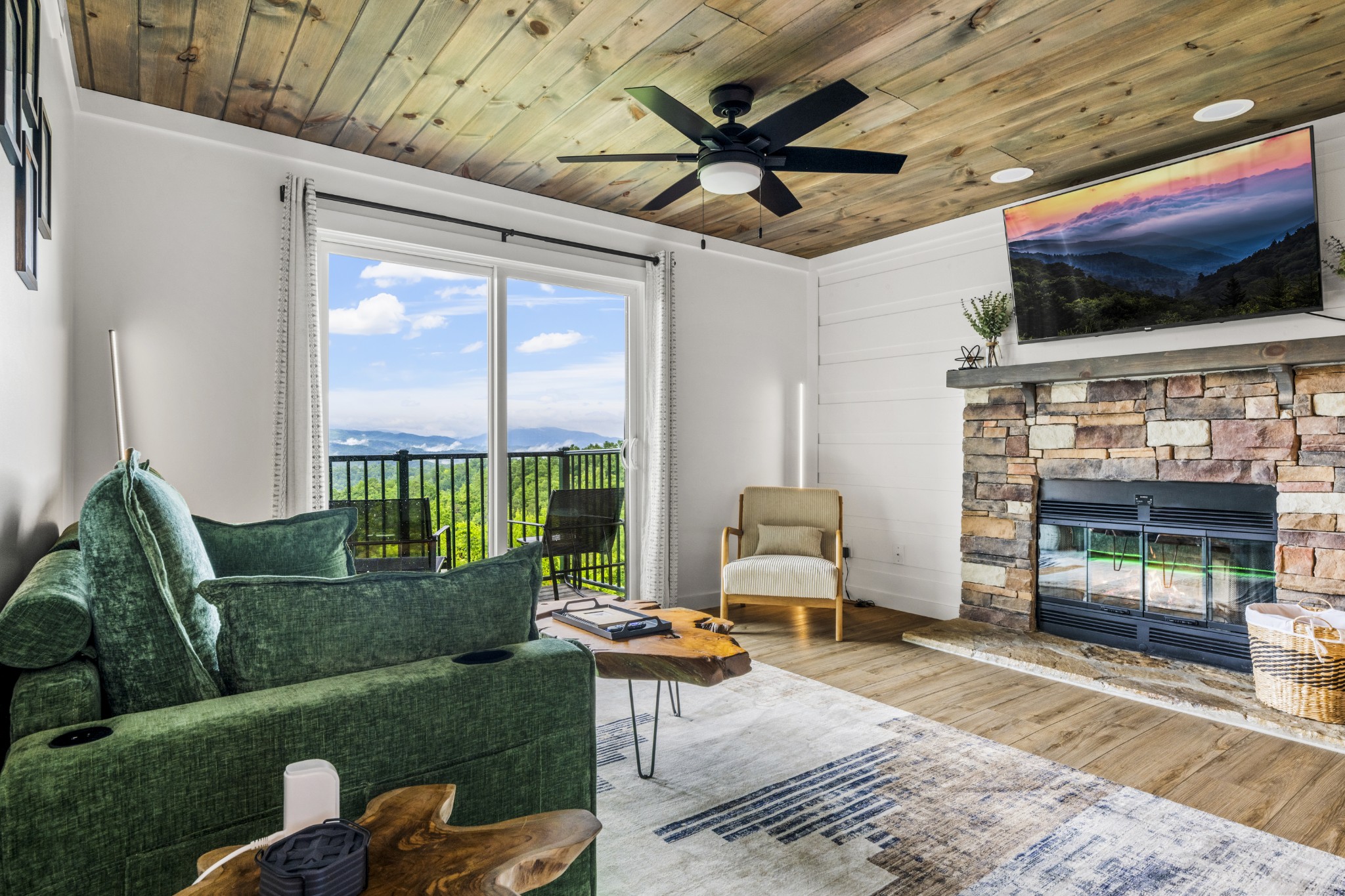 3710 Weber Rd UNIT&nbsp;E-106, Gatlinburg, TN, 37738