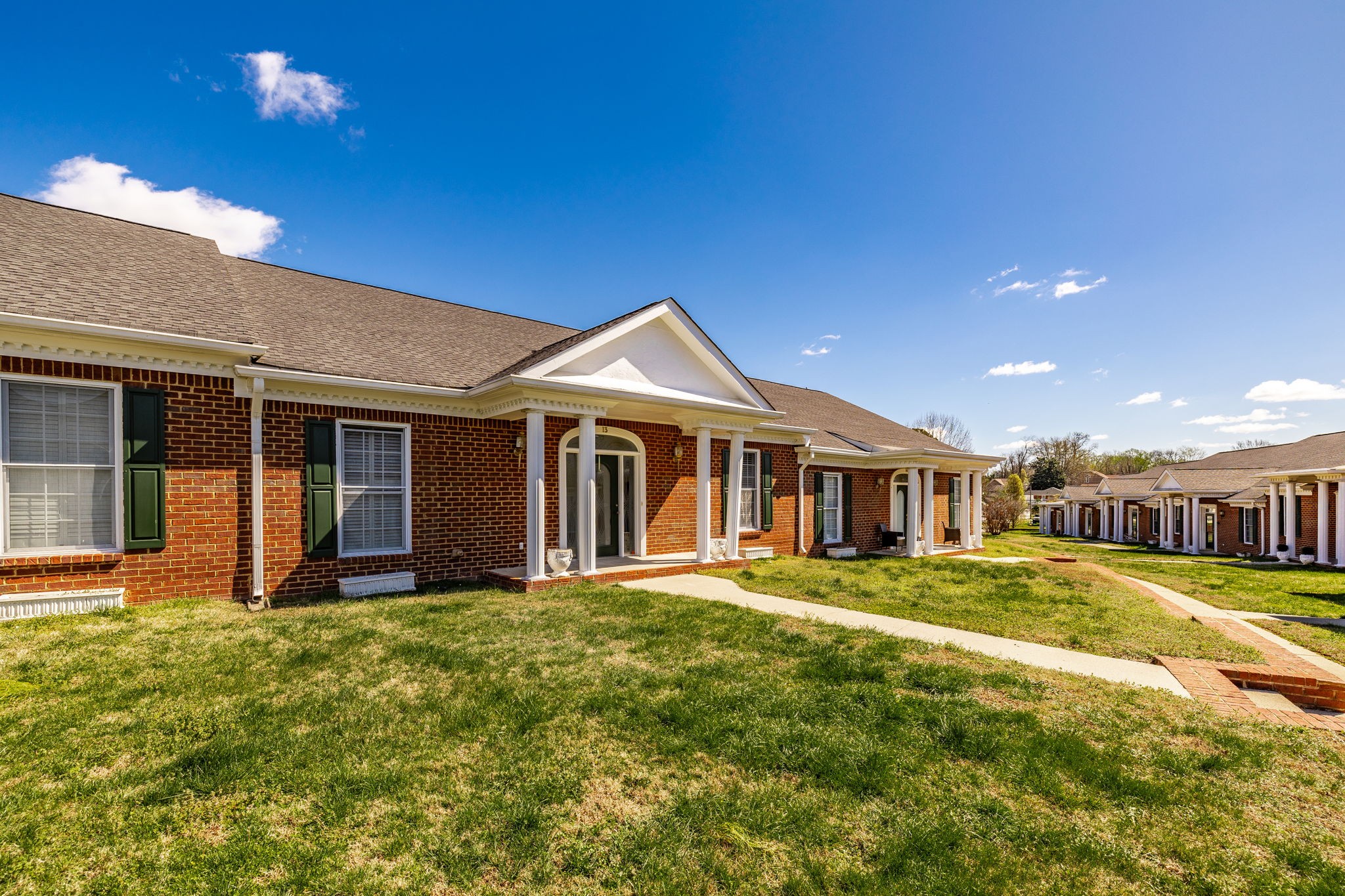113 Golf Club Ln #13, Springfield, TN 37172
