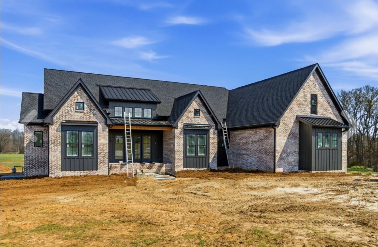 Greer Ln, Cross Plains, TN 37049