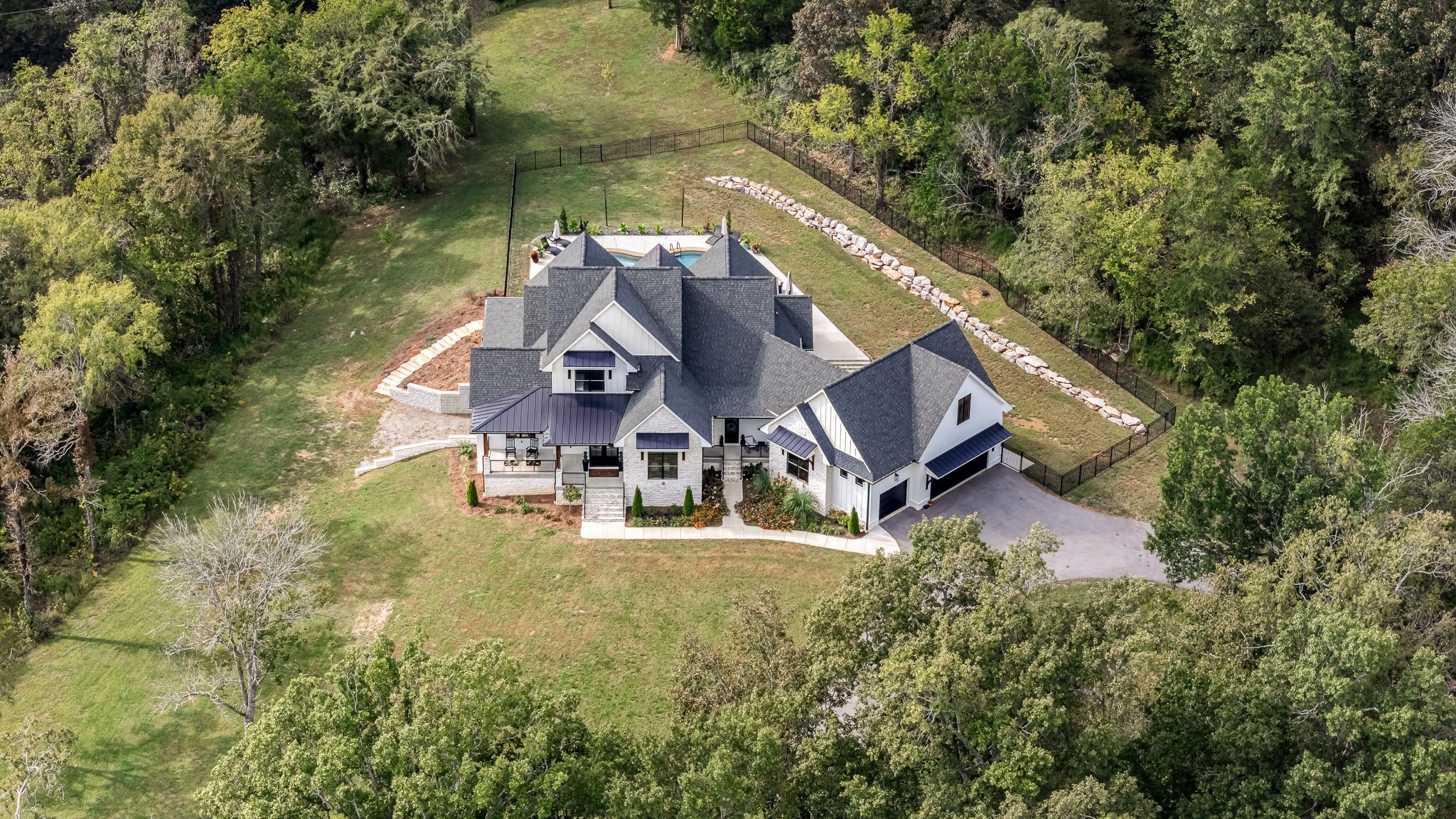 1425 Fuston Hollow Rd, Auburntown, TN 37016
