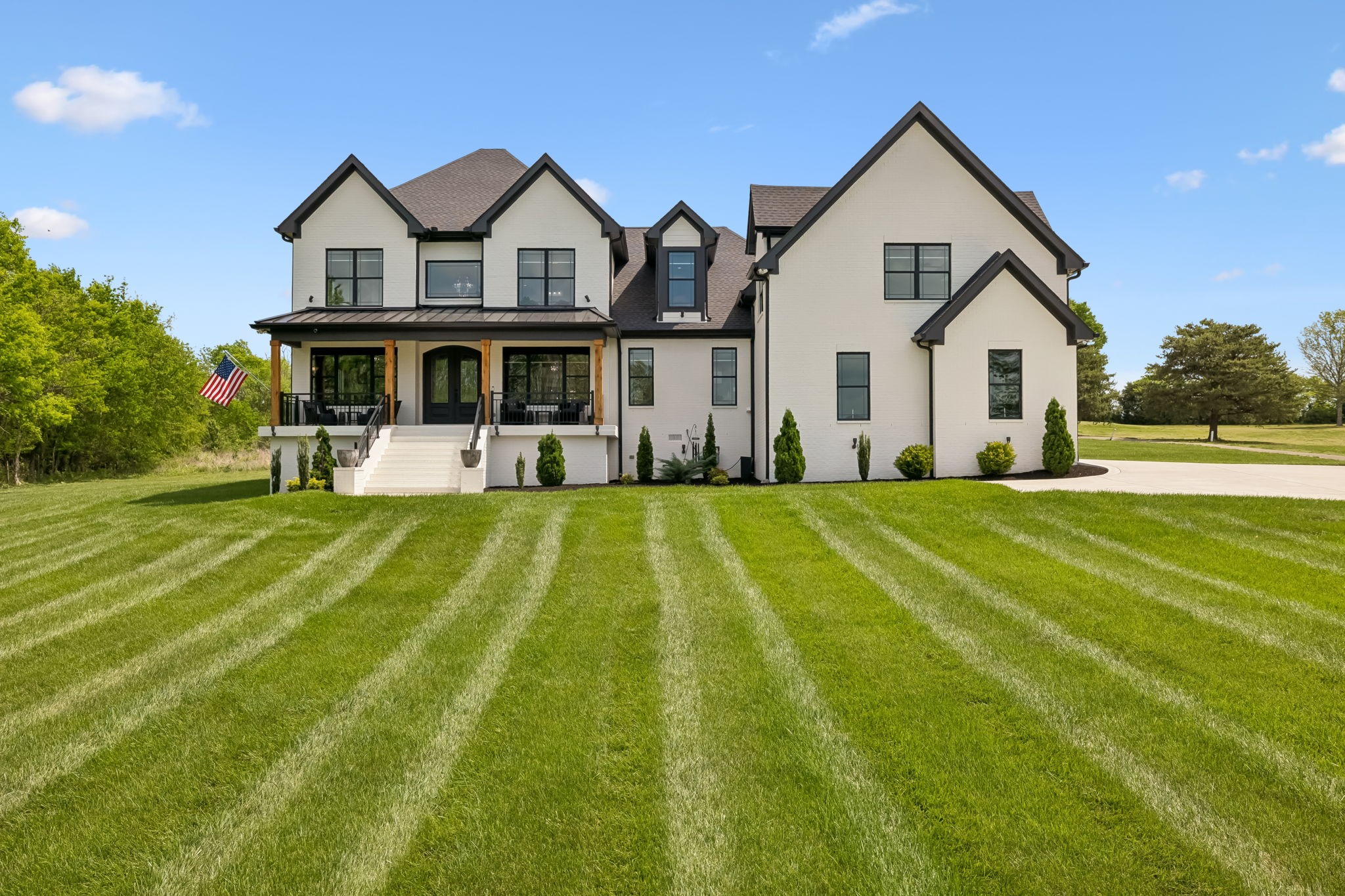 4223 Ironwood Dr, Greenbrier, TN 37073