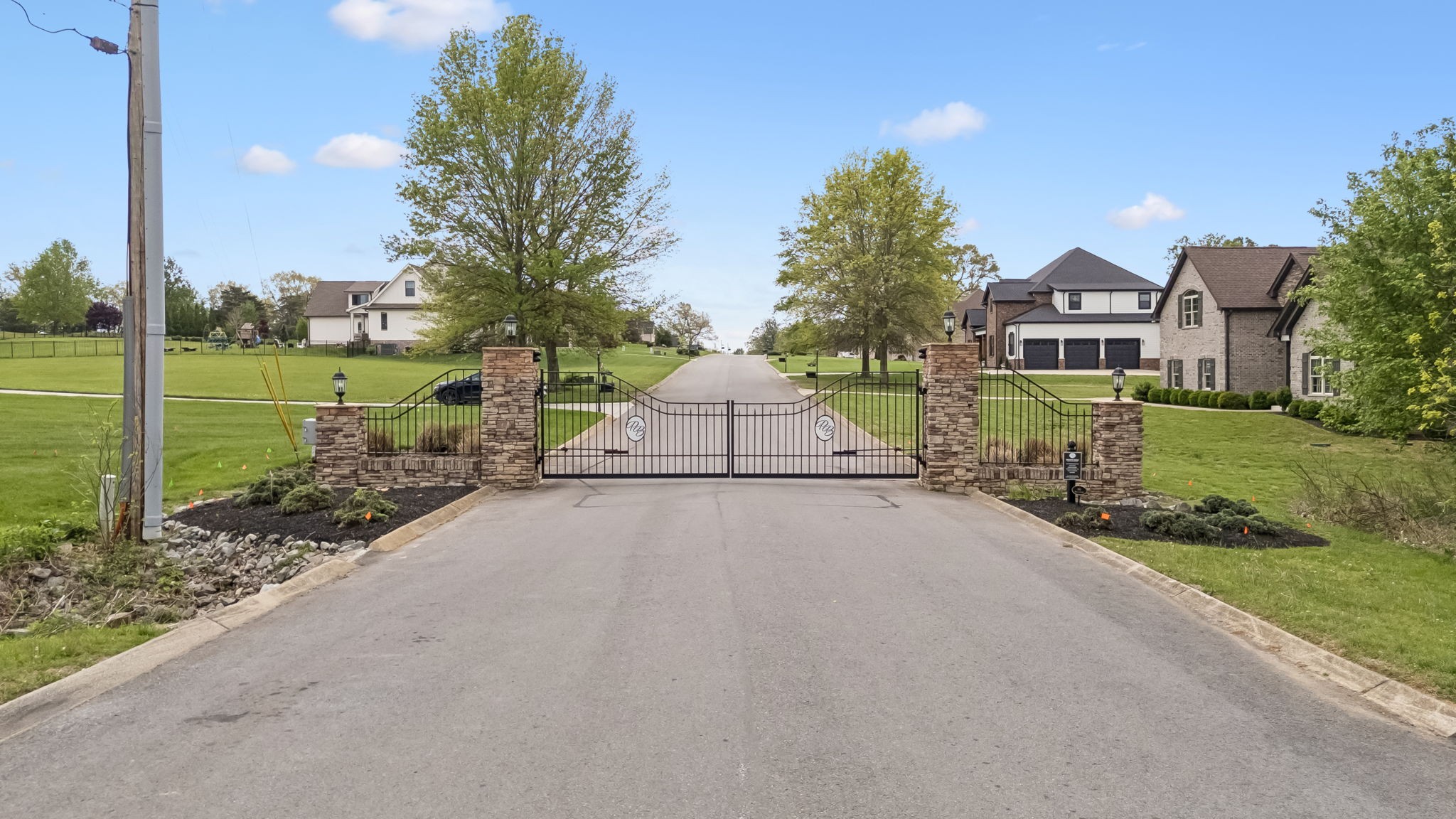 4223 Ironwood Dr, Greenbrier, TN 37073