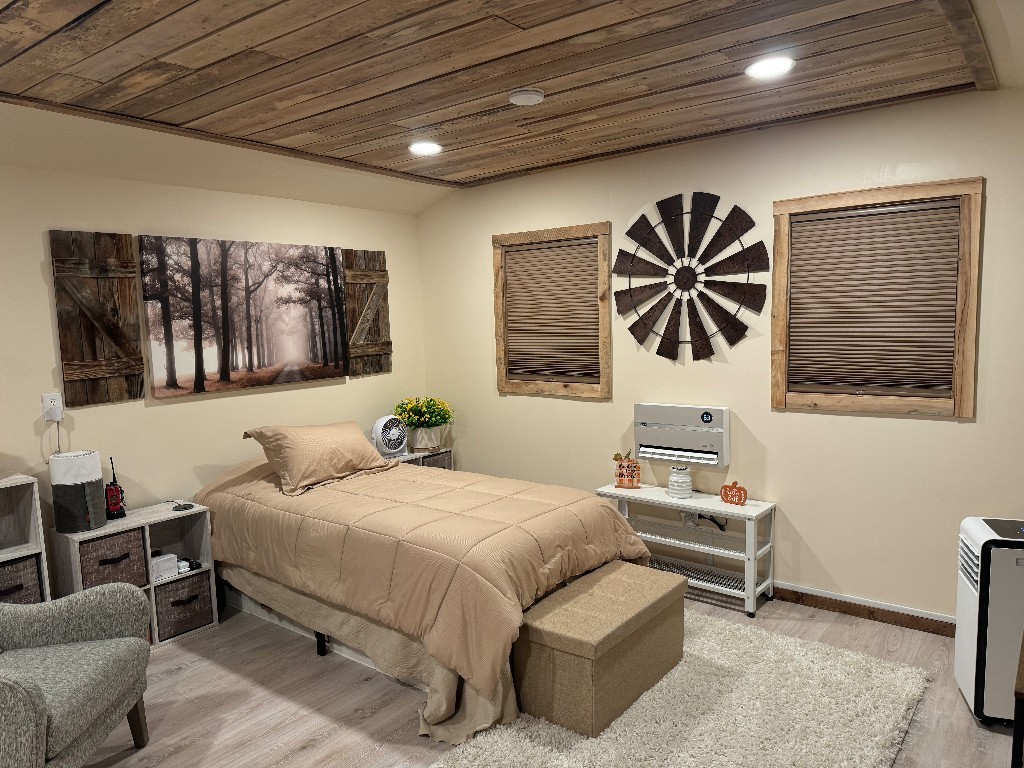 165 Haze Hyde Hollow Rd, Bethpage, TN 37022