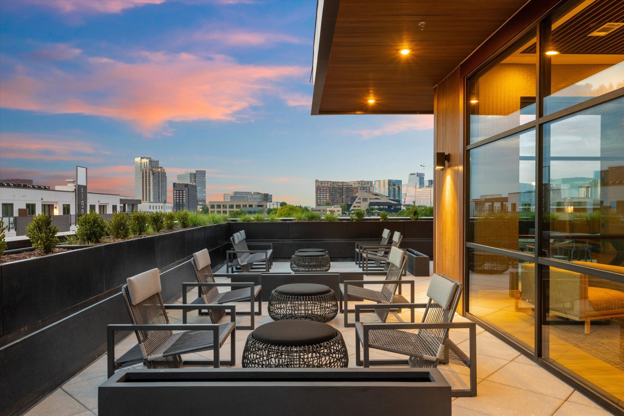 1014 16th Ave #203, Nashville, TN 37212