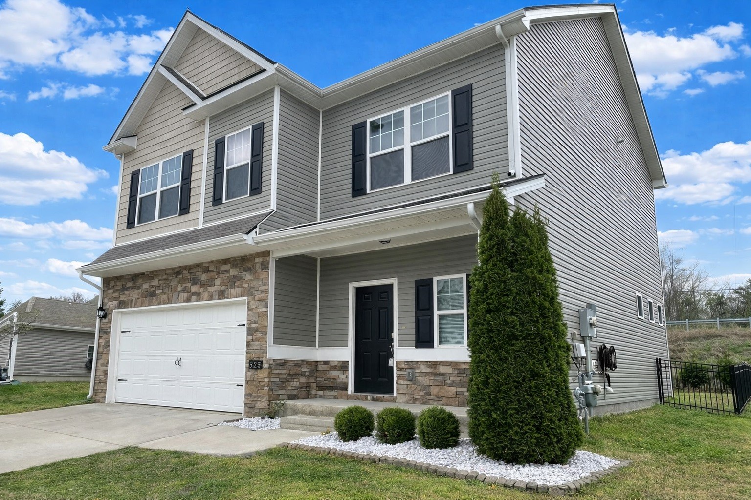 525 Burchell Ln, Columbia, TN 38401