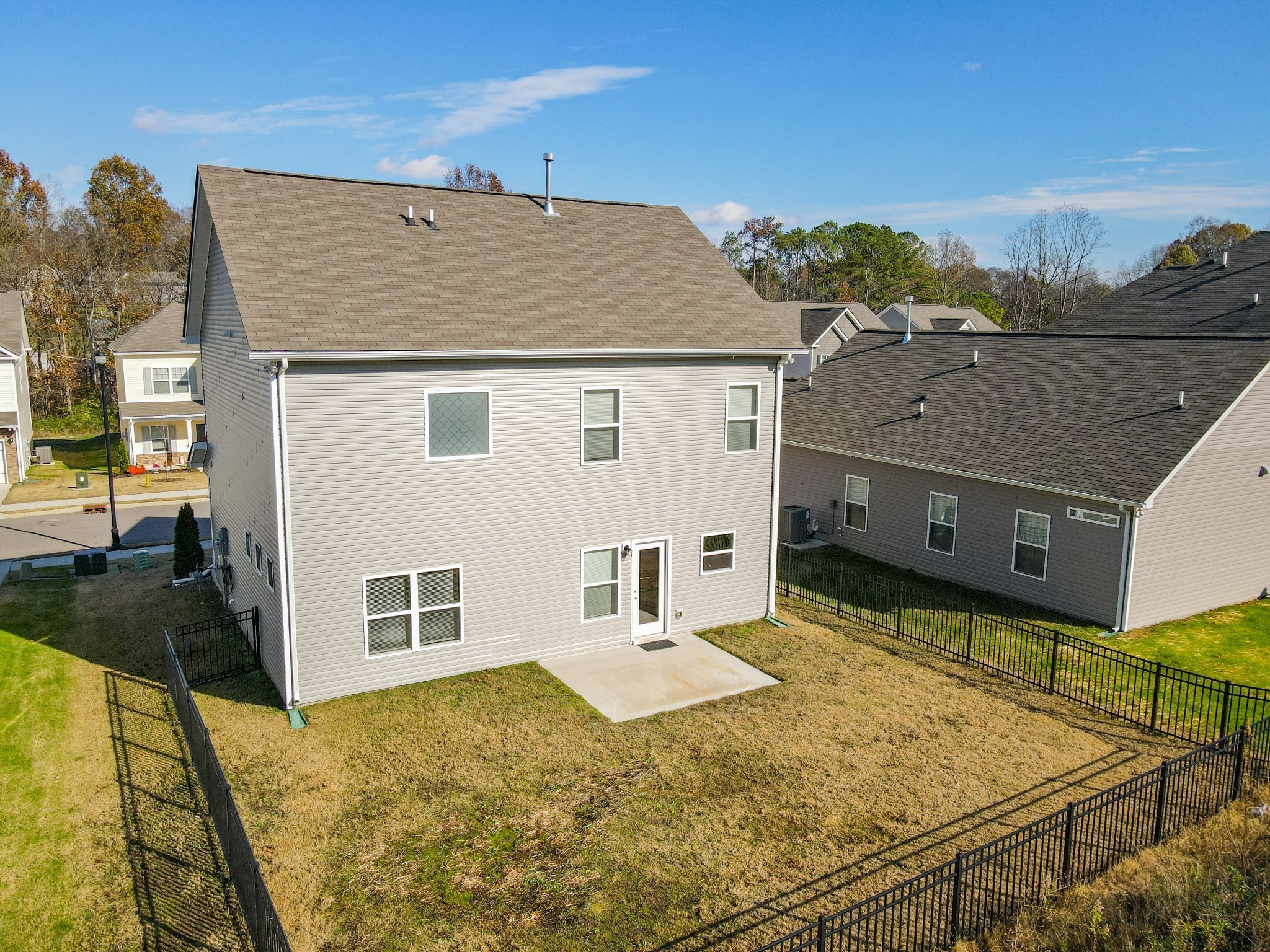 525 Burchell Ln, Columbia, TN 38401