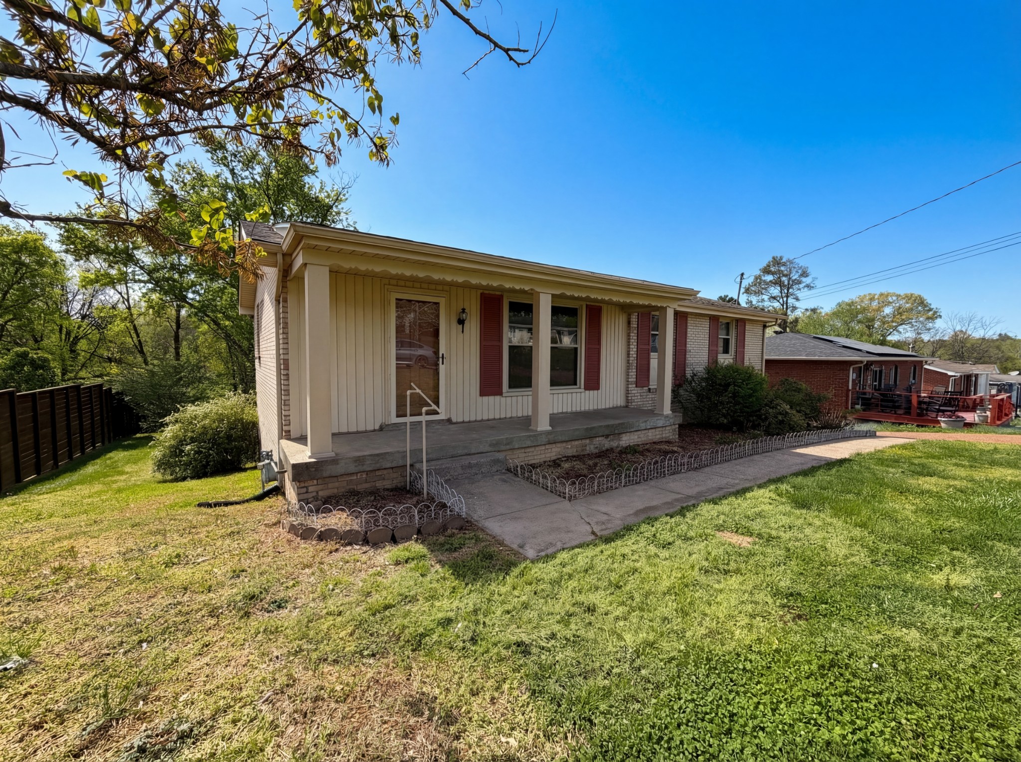 411 Benita Dr, Nashville, TN 37211