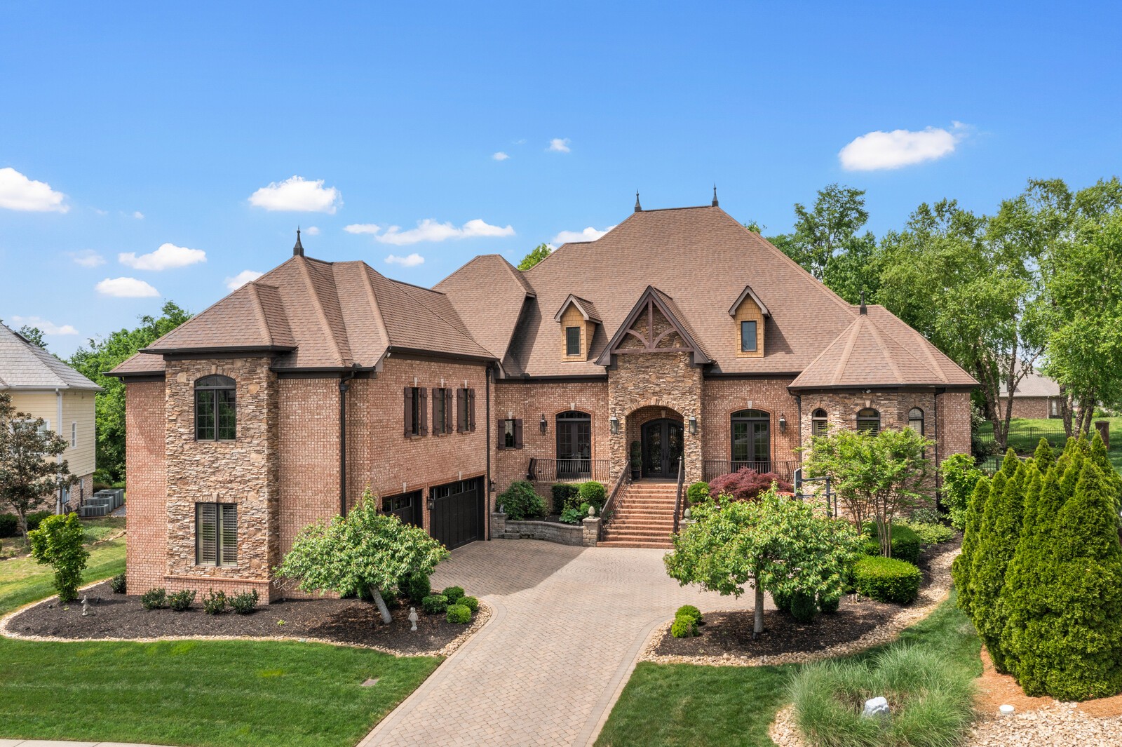 105 Bingham St, Gallatin, TN 37066