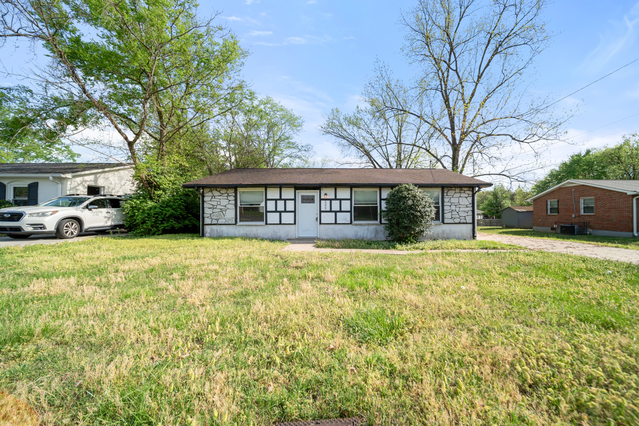 3329 Kings Ln, Nashville, TN 37218