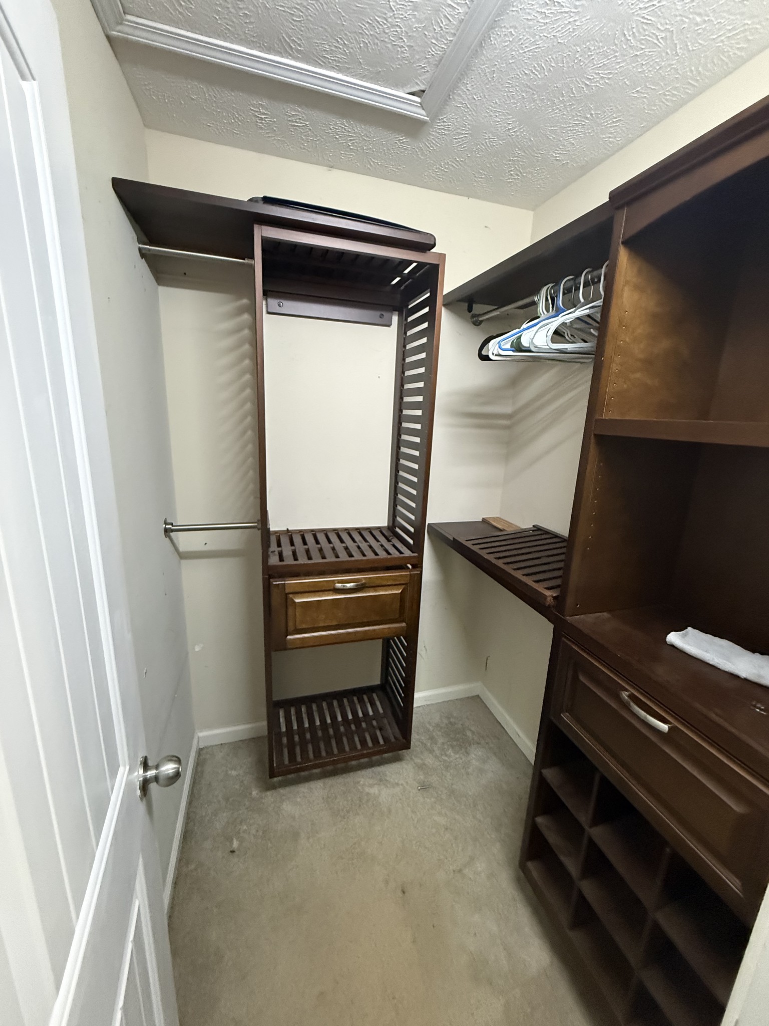 608 Evening Shade Dr, White Bluff, TN 37187