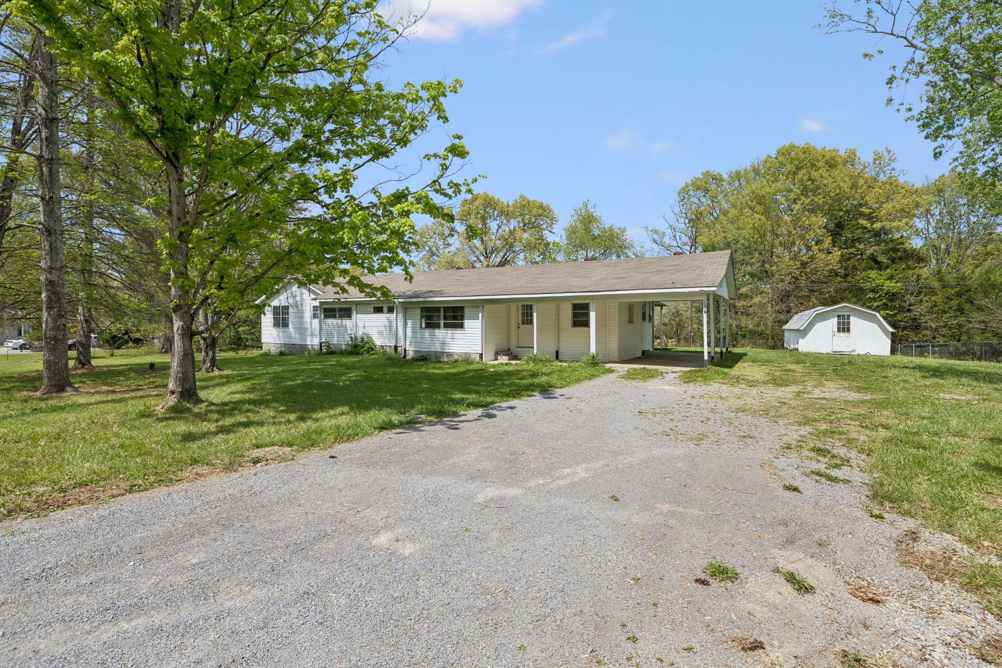 5944 Shores Rd, Murfreesboro, TN 37128