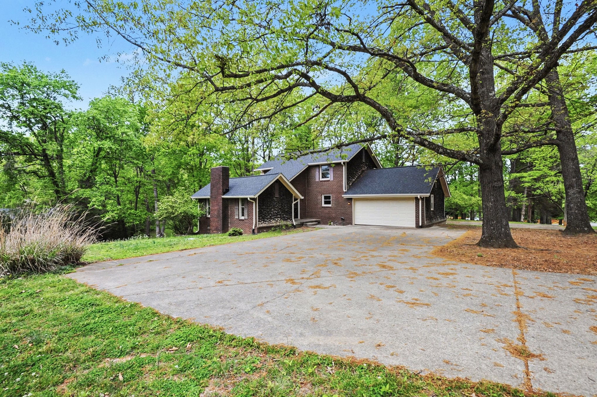 502 Maplewood Dr, Greenbrier, TN 37073