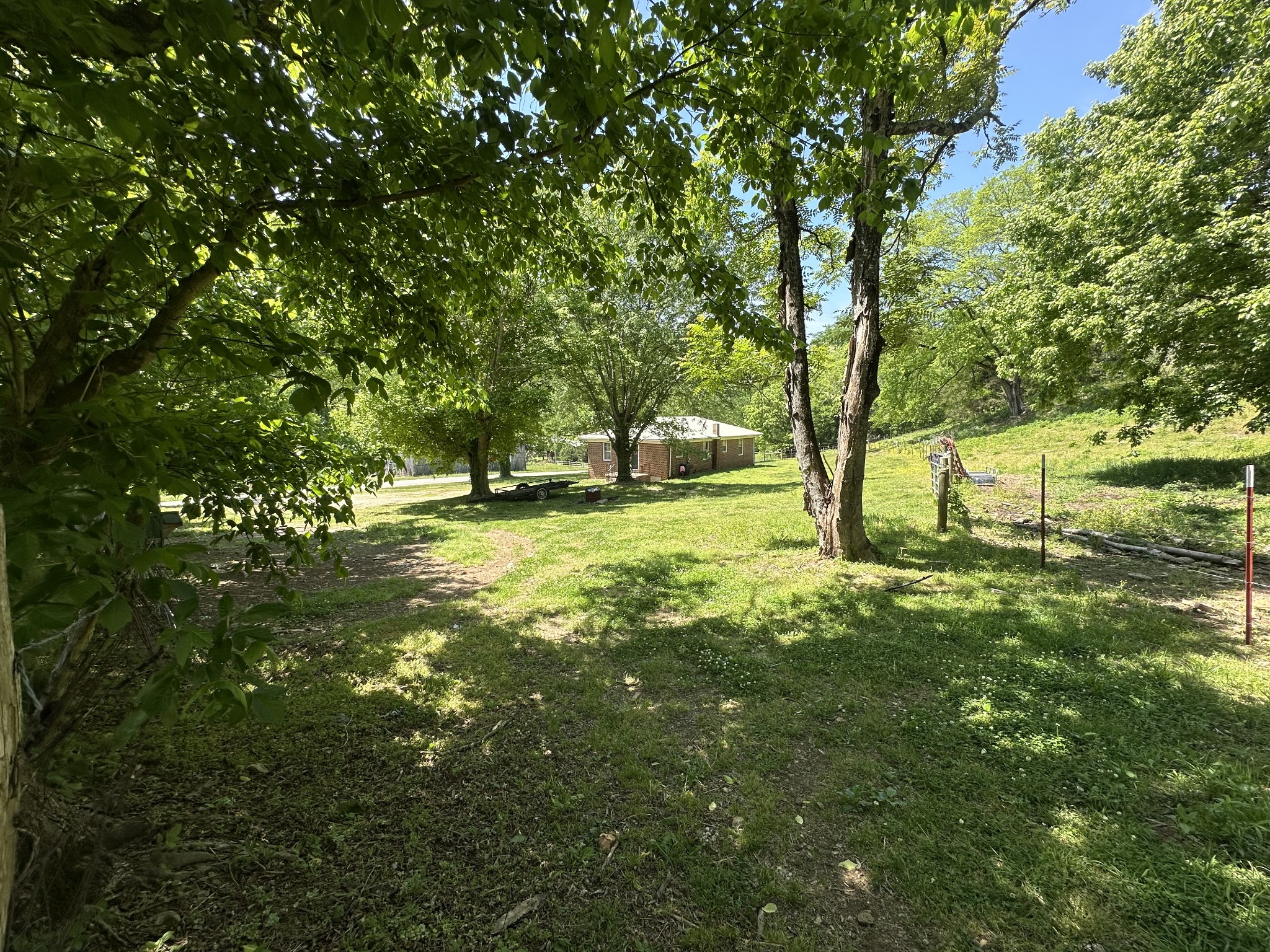 202 Maggart Rd, Elmwood, TN 38560