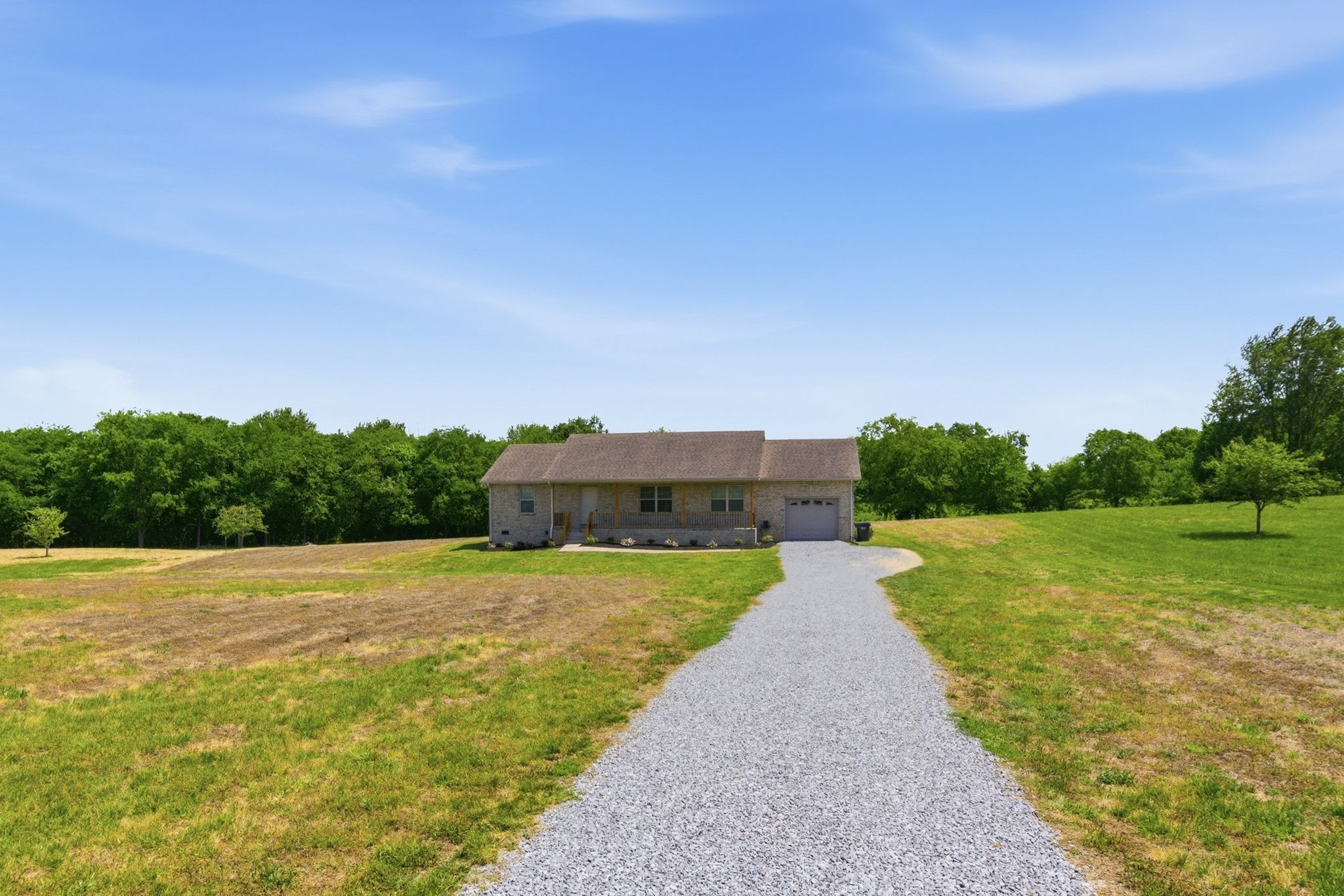 1010 Meridian Dr, Castalian Springs, TN 37031