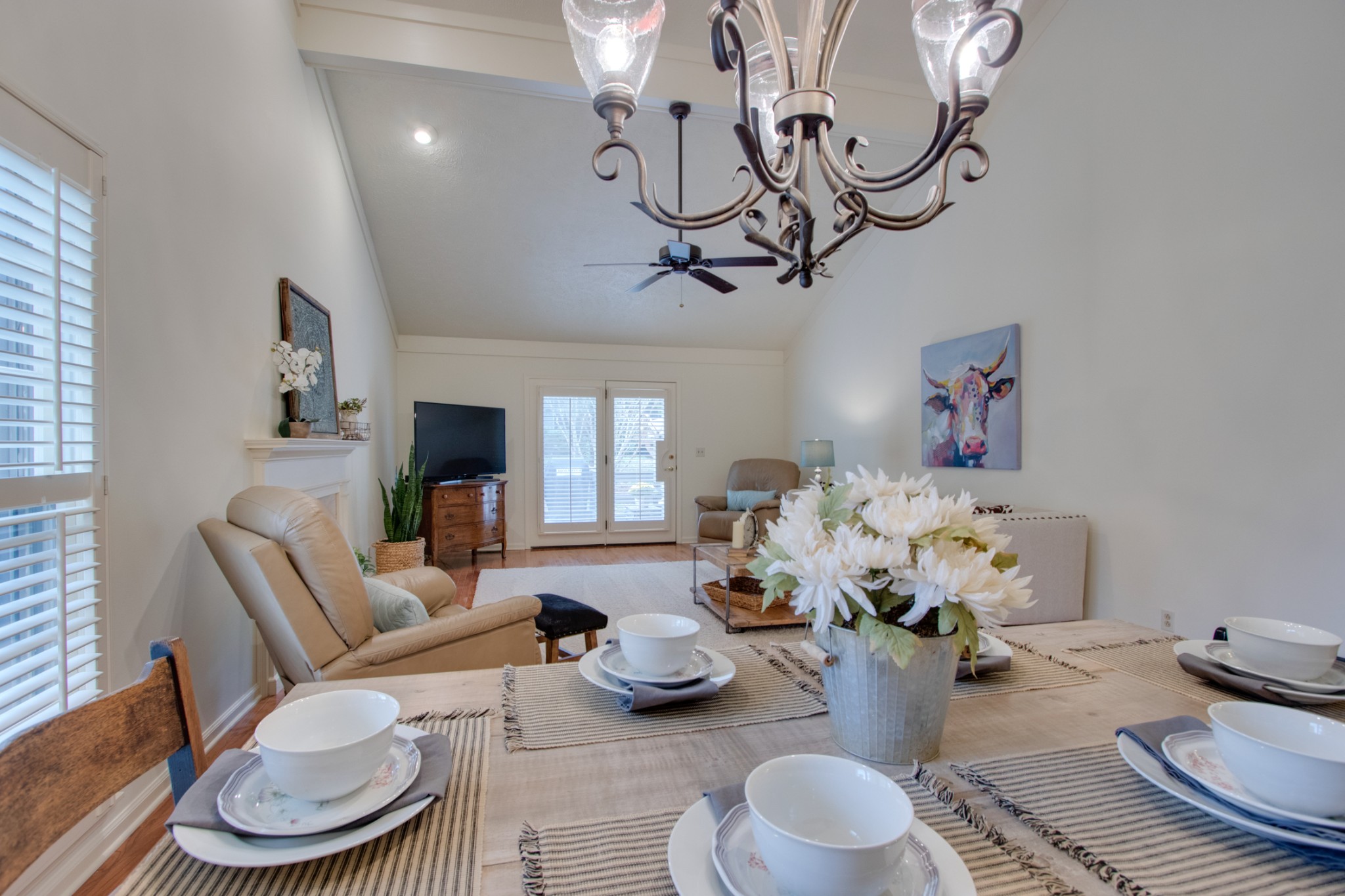 141 Hearthstone Manor Cir