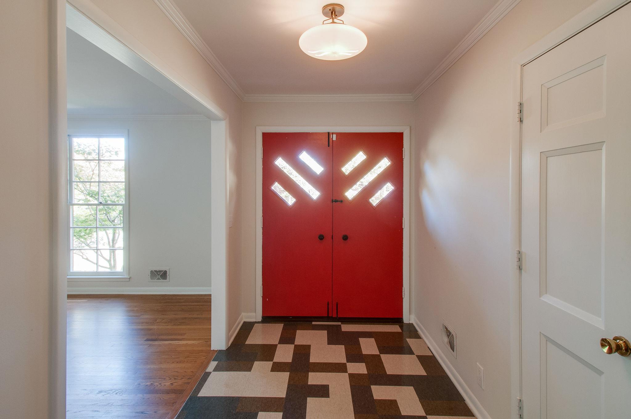 1131 Overton Lea Rd